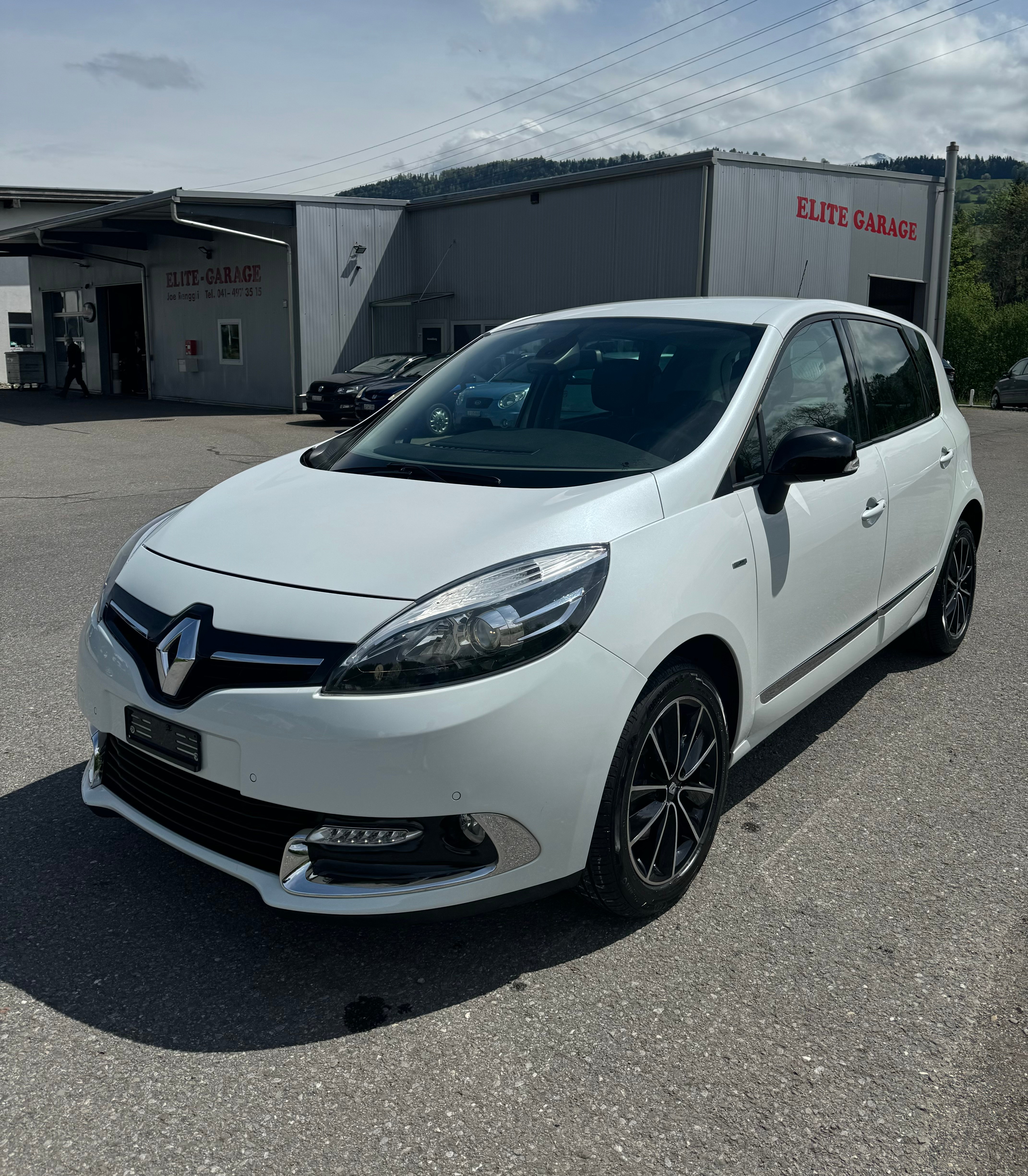 RENAULT Scénic 1.5 dCi Energy EDC