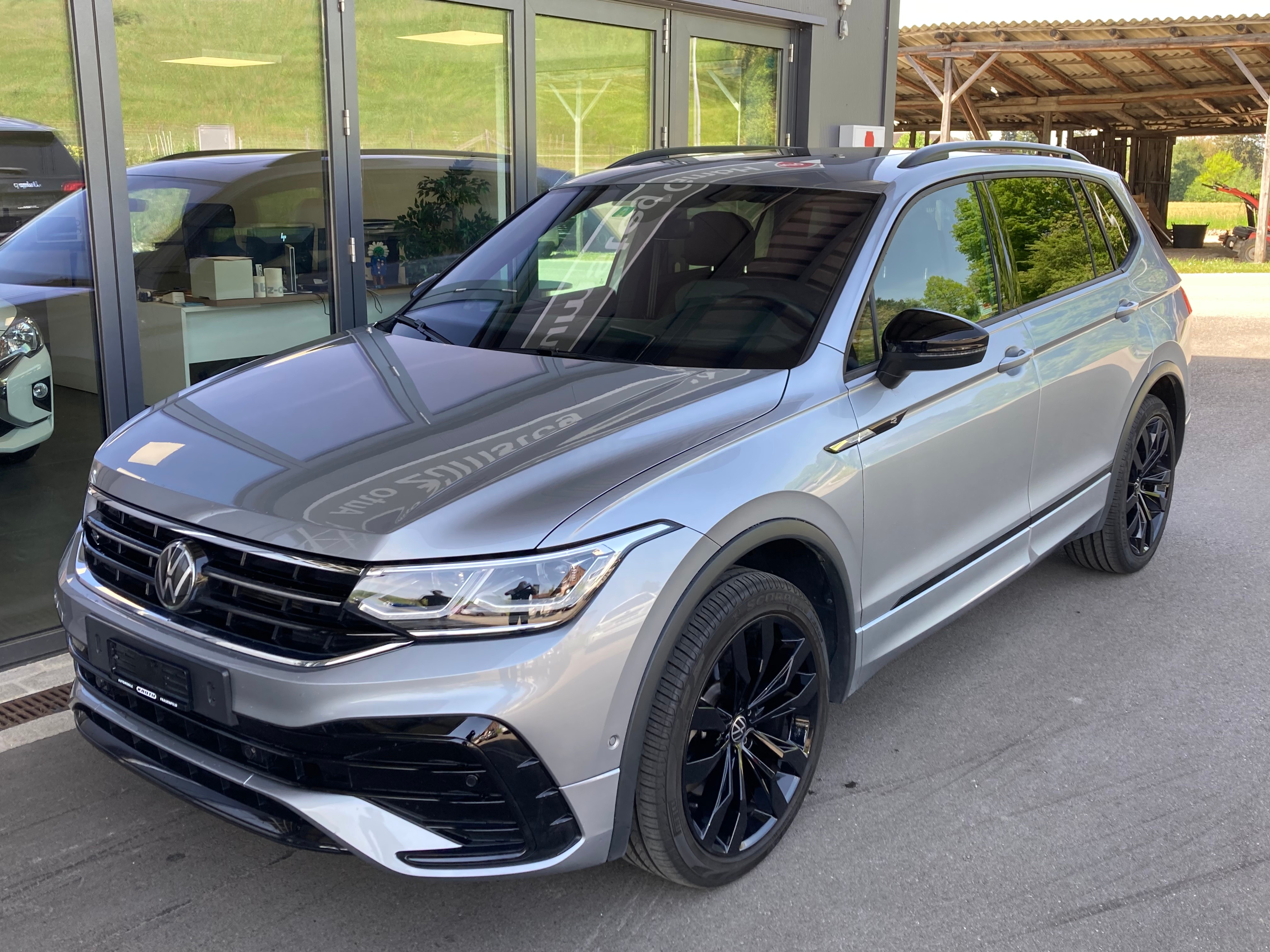 VW Tiguan Allspace 2.0TSI R-Line 4Motion DSG