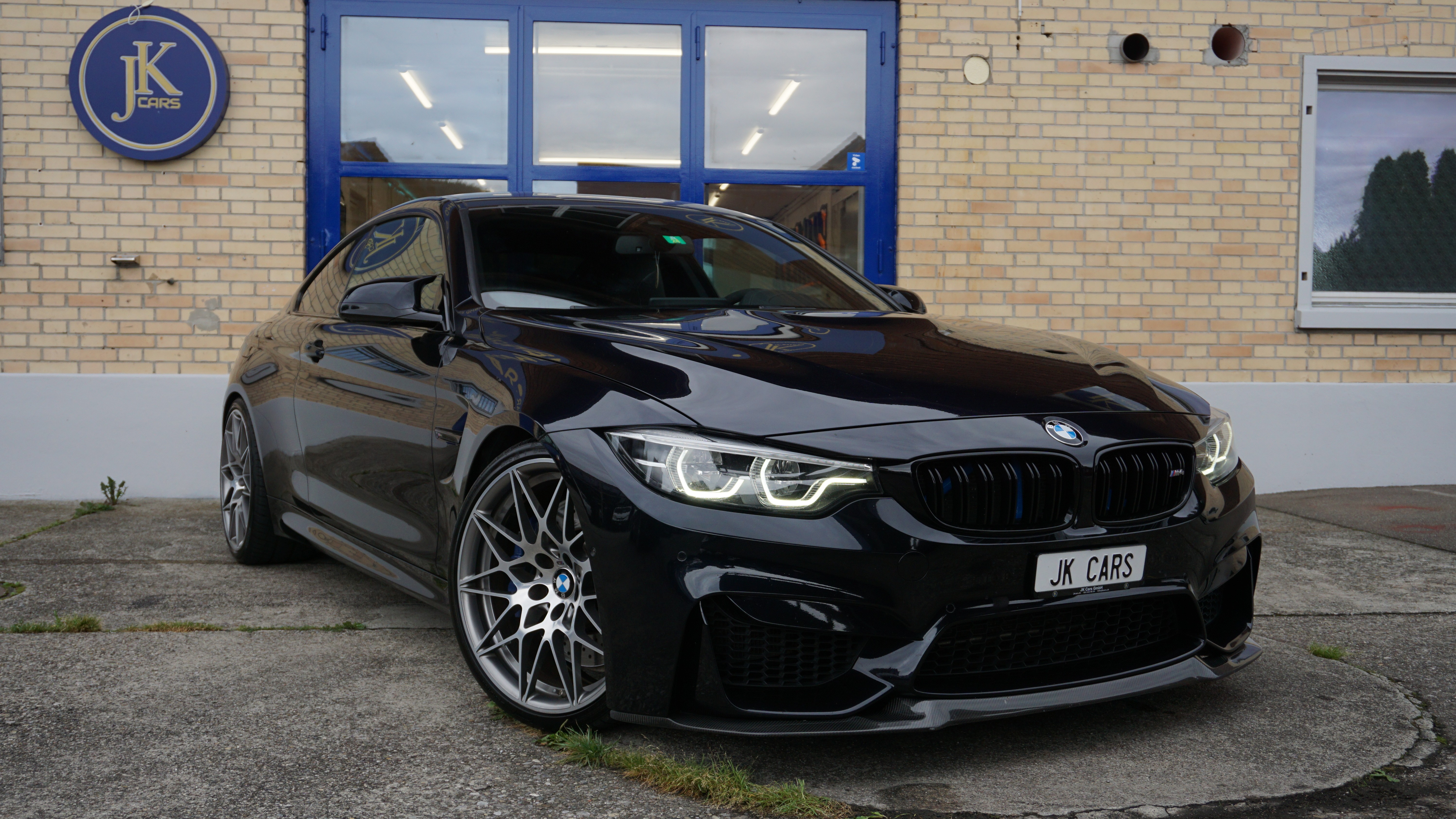 BMW M4 Coupé Competition DKG