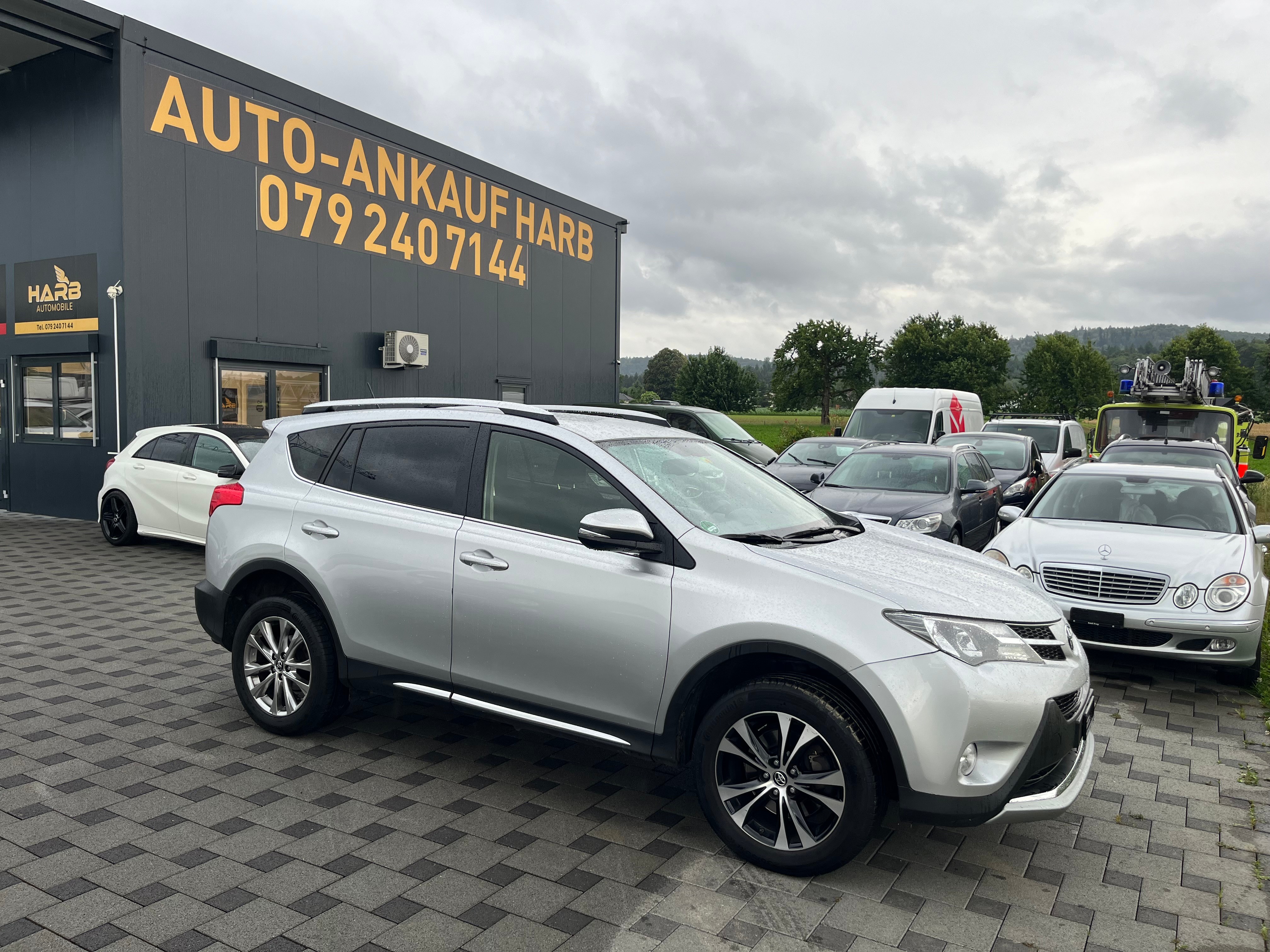 TOYOTA RAV-4 2.2D-CAT Sol AT