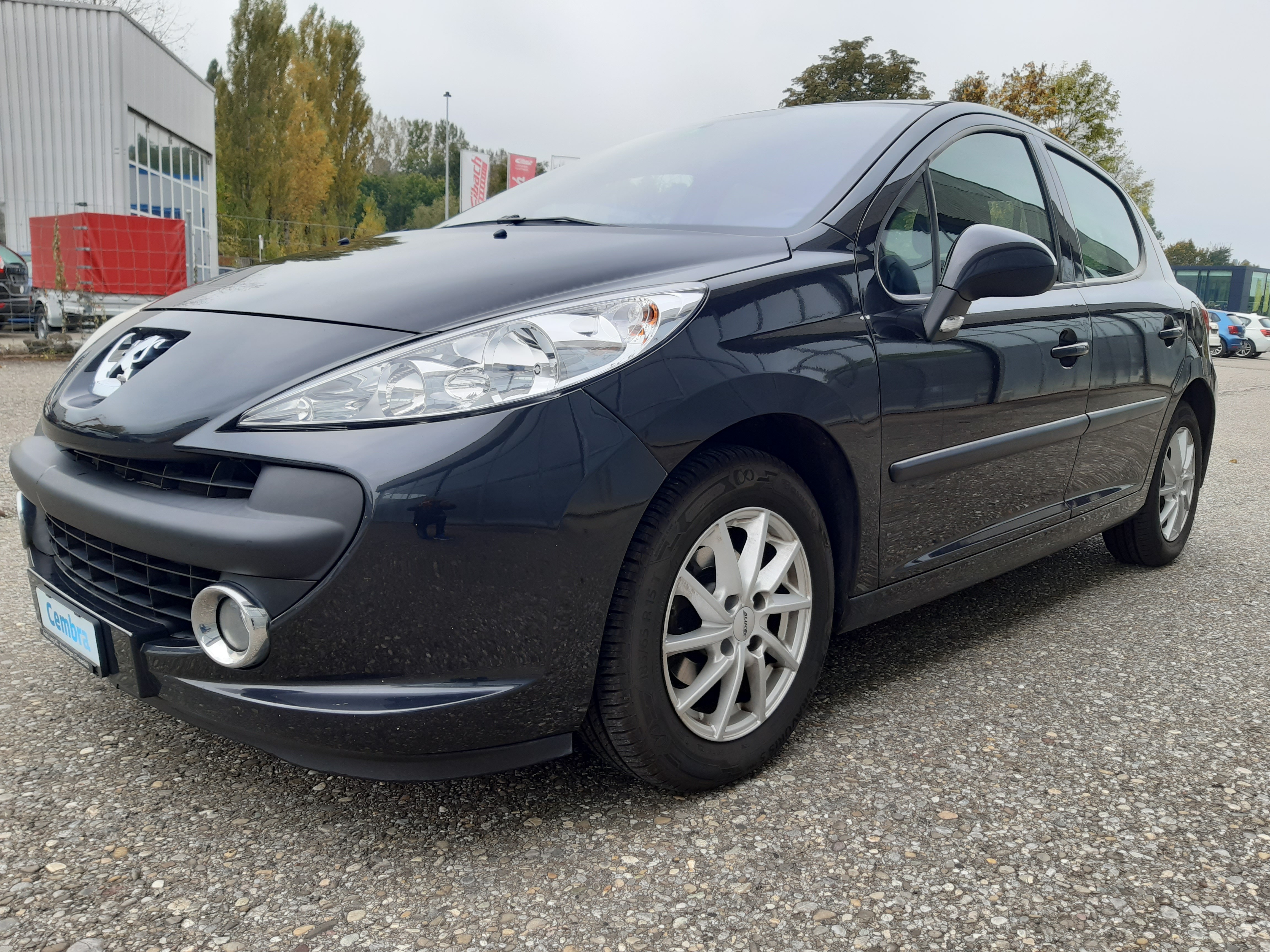 PEUGEOT 207 1.4 16V XS