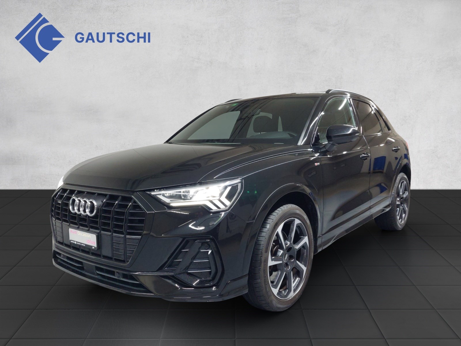 AUDI Q3 40 TFSI S line quattro S-tronic