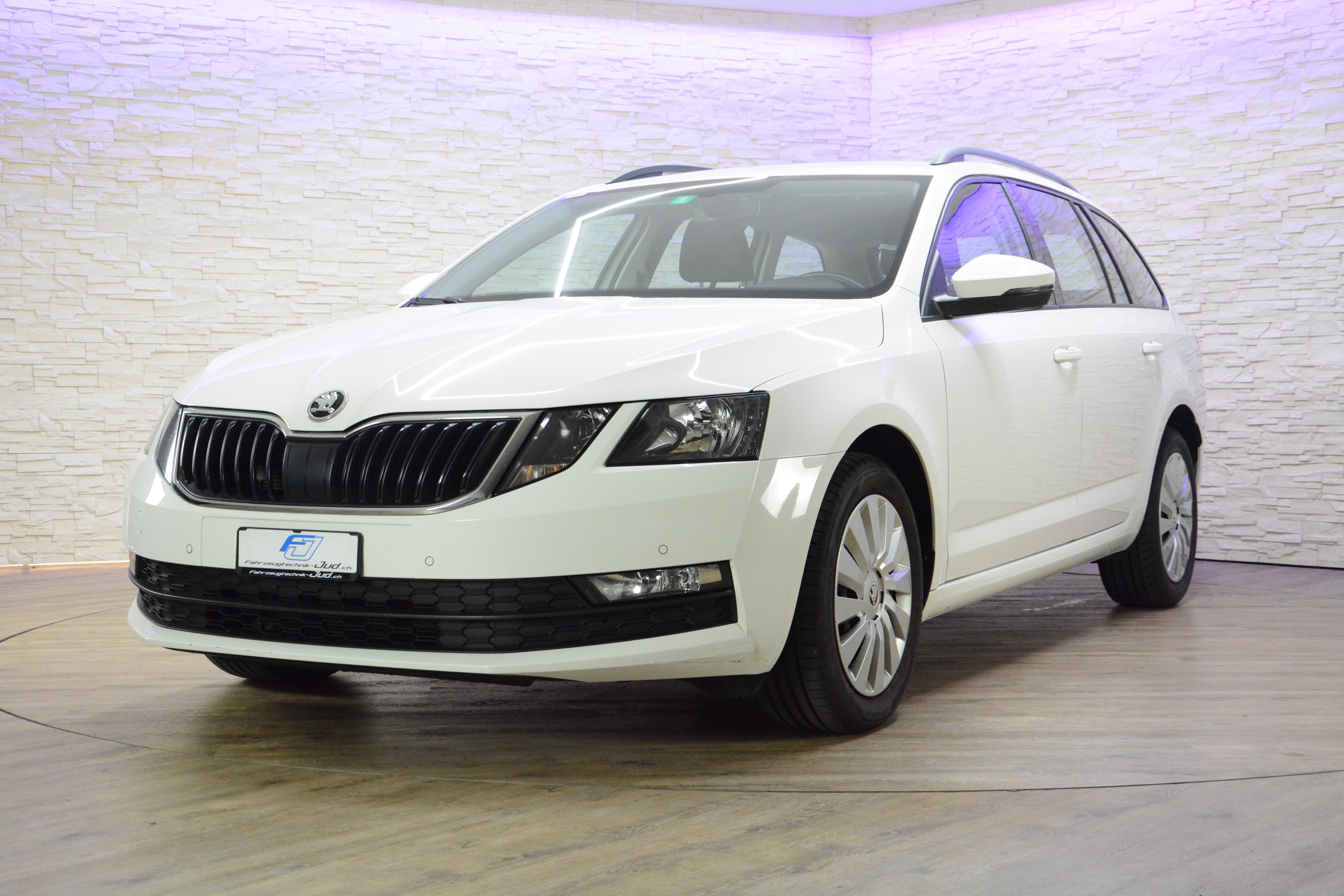 SKODA Octavia Combi 1.6 TDI 115 Ambition 4x4