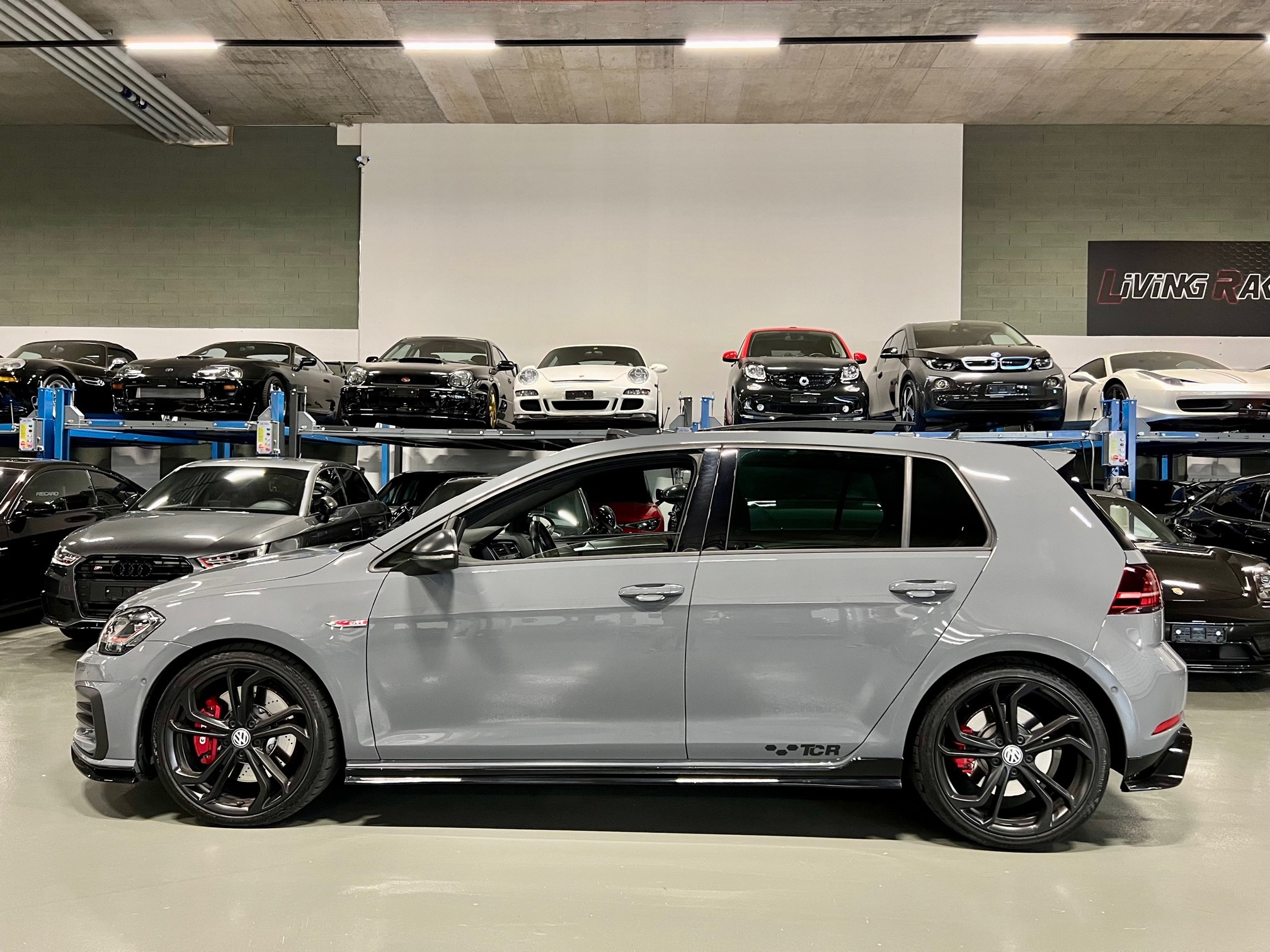 VW Golf 2.0 TSI GTI TCR DSG