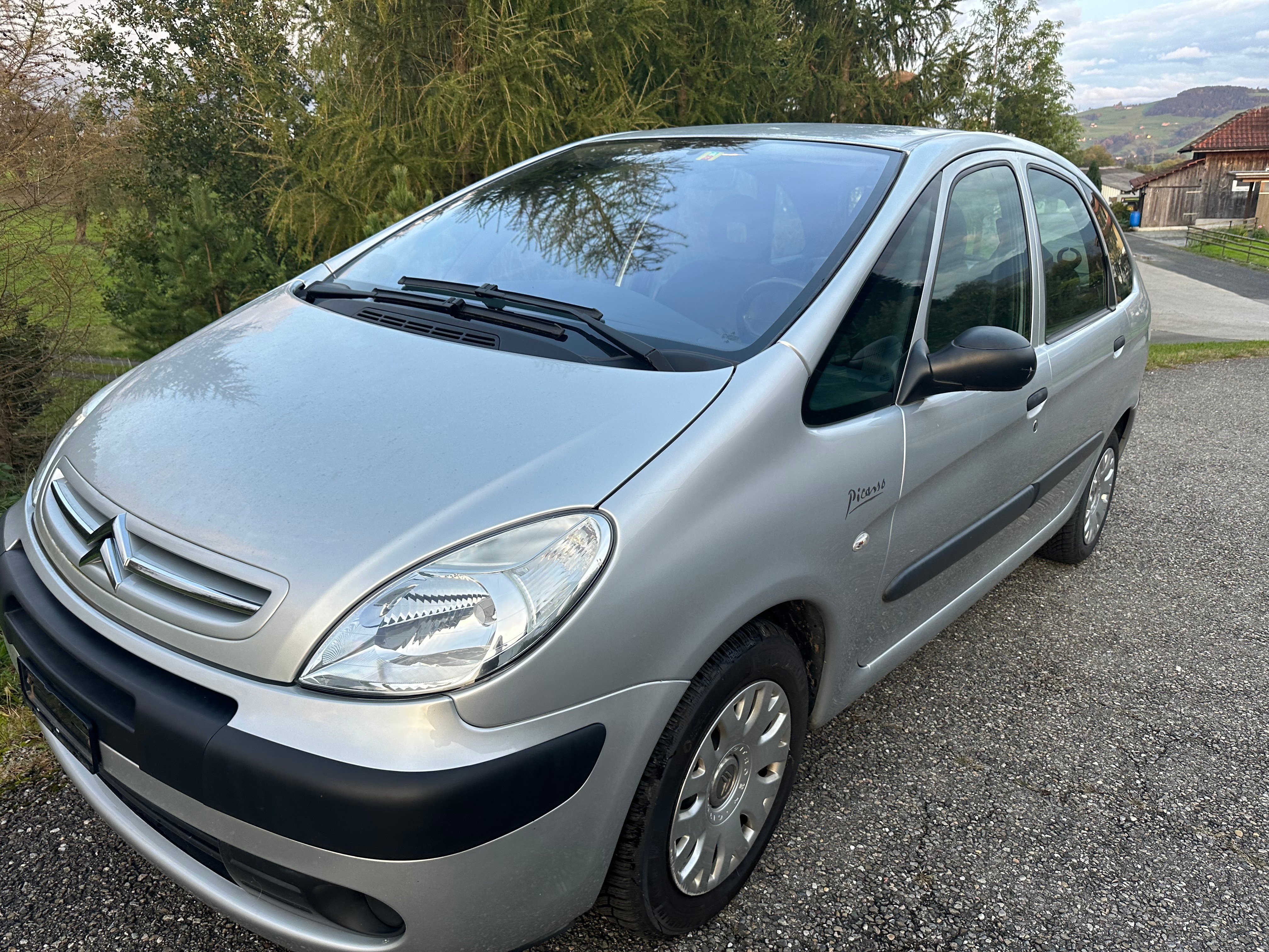 CITROEN Xsara Picasso 1.6i 16V Exclusive