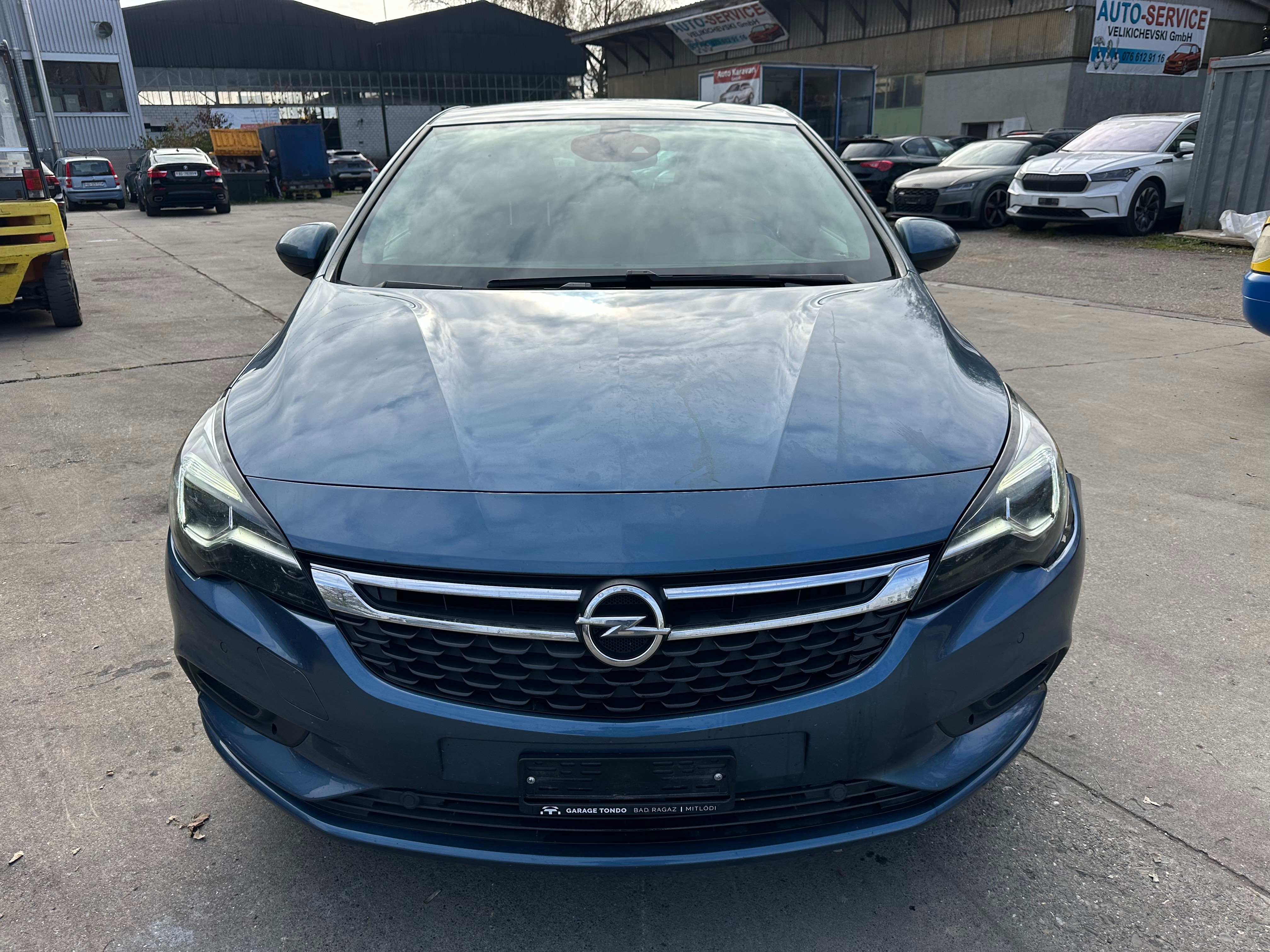 OPEL Astra 1.6i Turbo Excellence