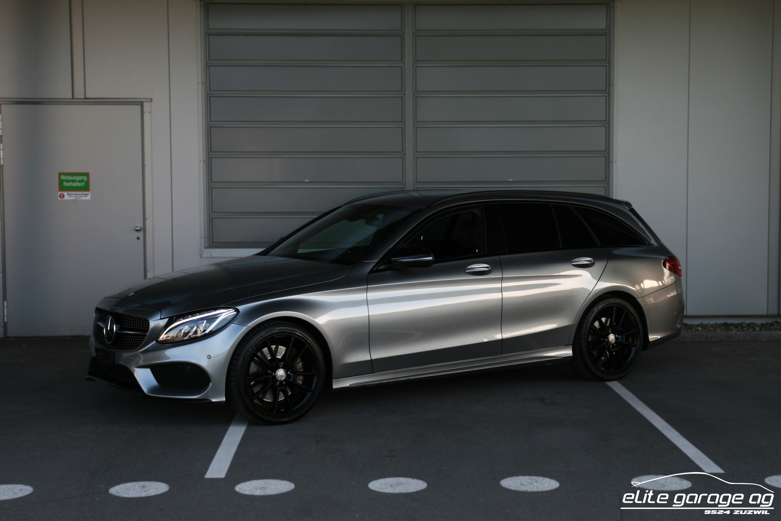 MERCEDES-BENZ C 450 AMG 4Matic 7G-Tronic