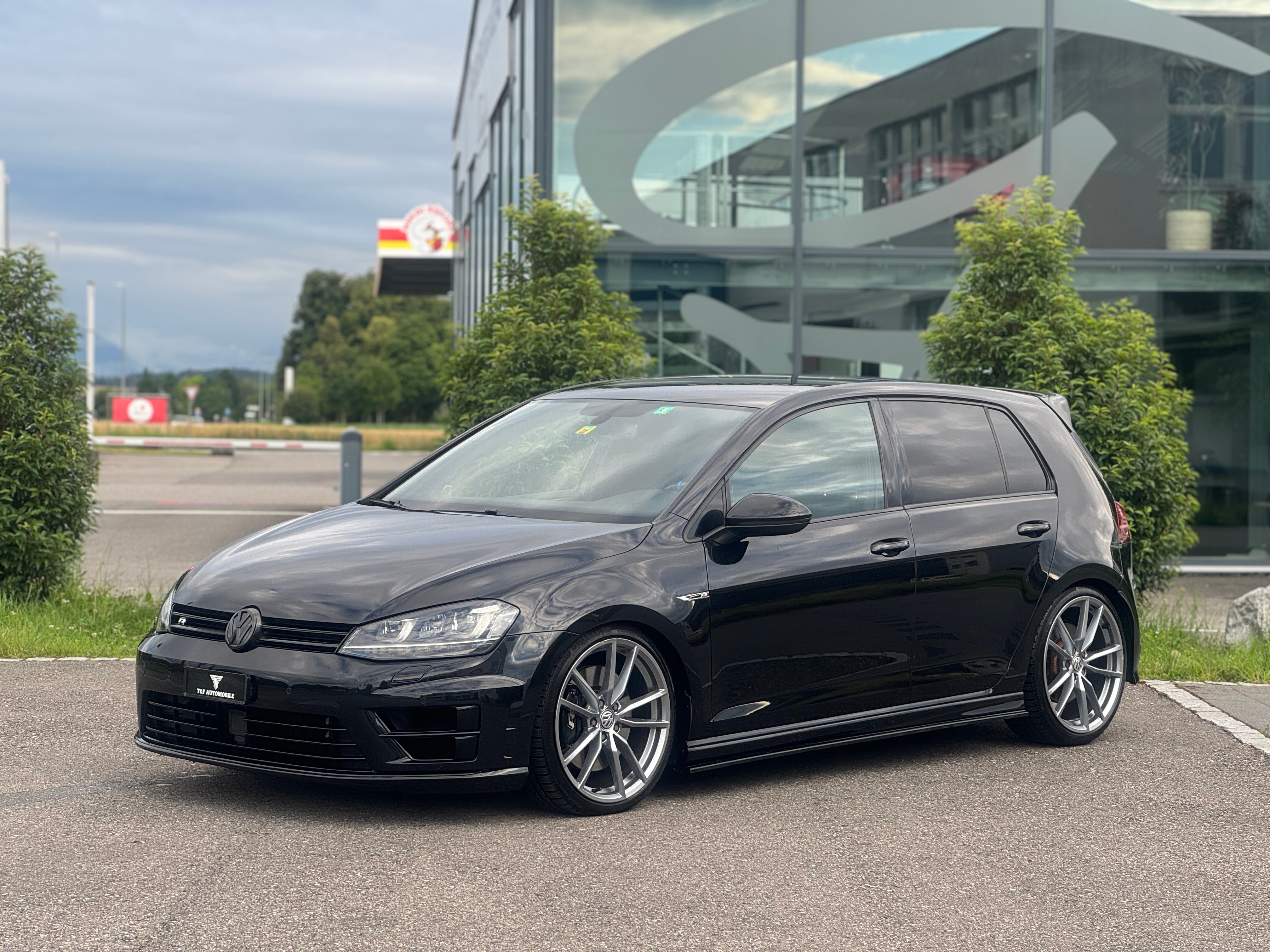 VW Golf 2.0 TSI R 4Motion DSG