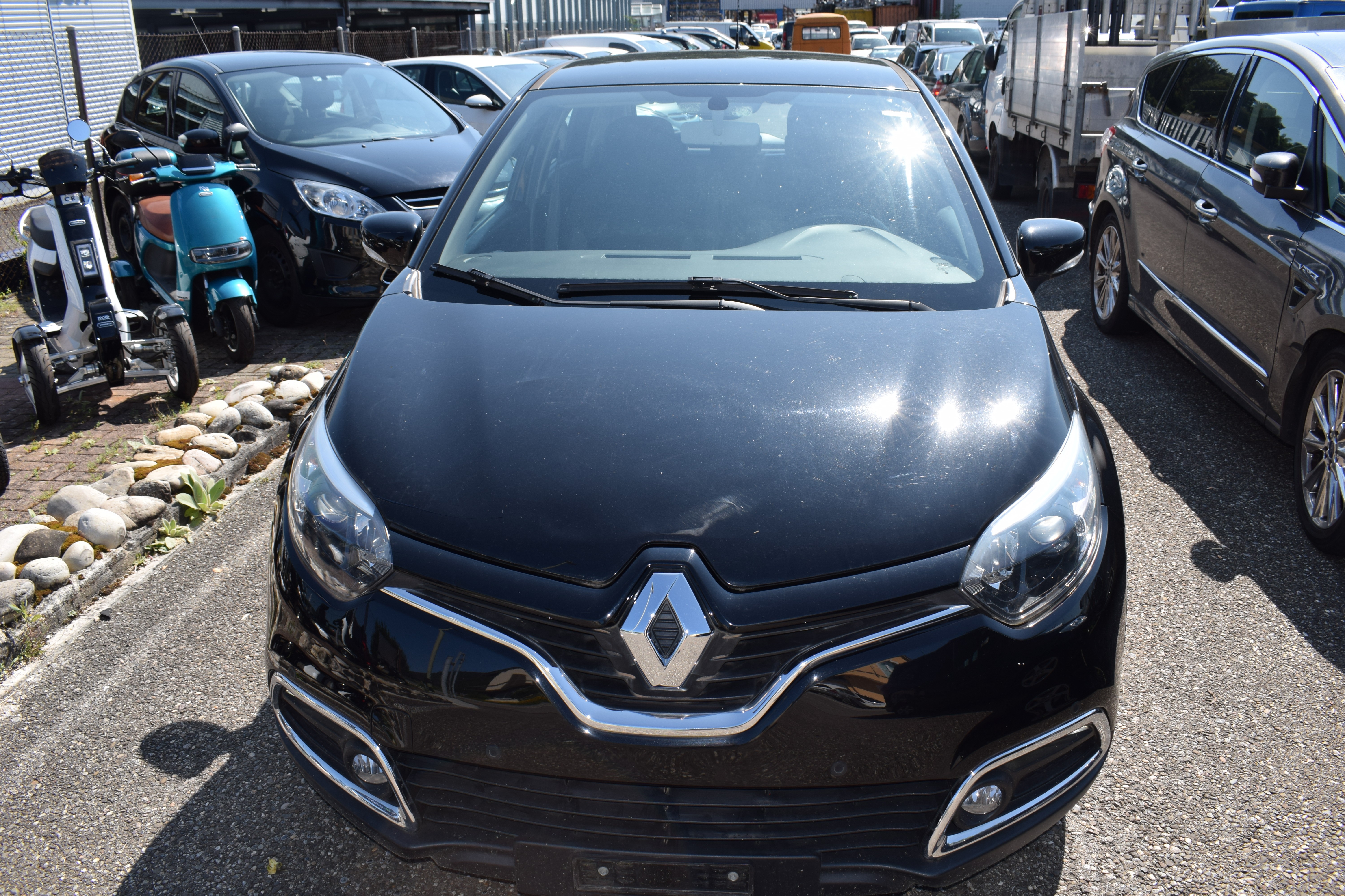 RENAULT Captur 1.2 T 16V Privilège EDC