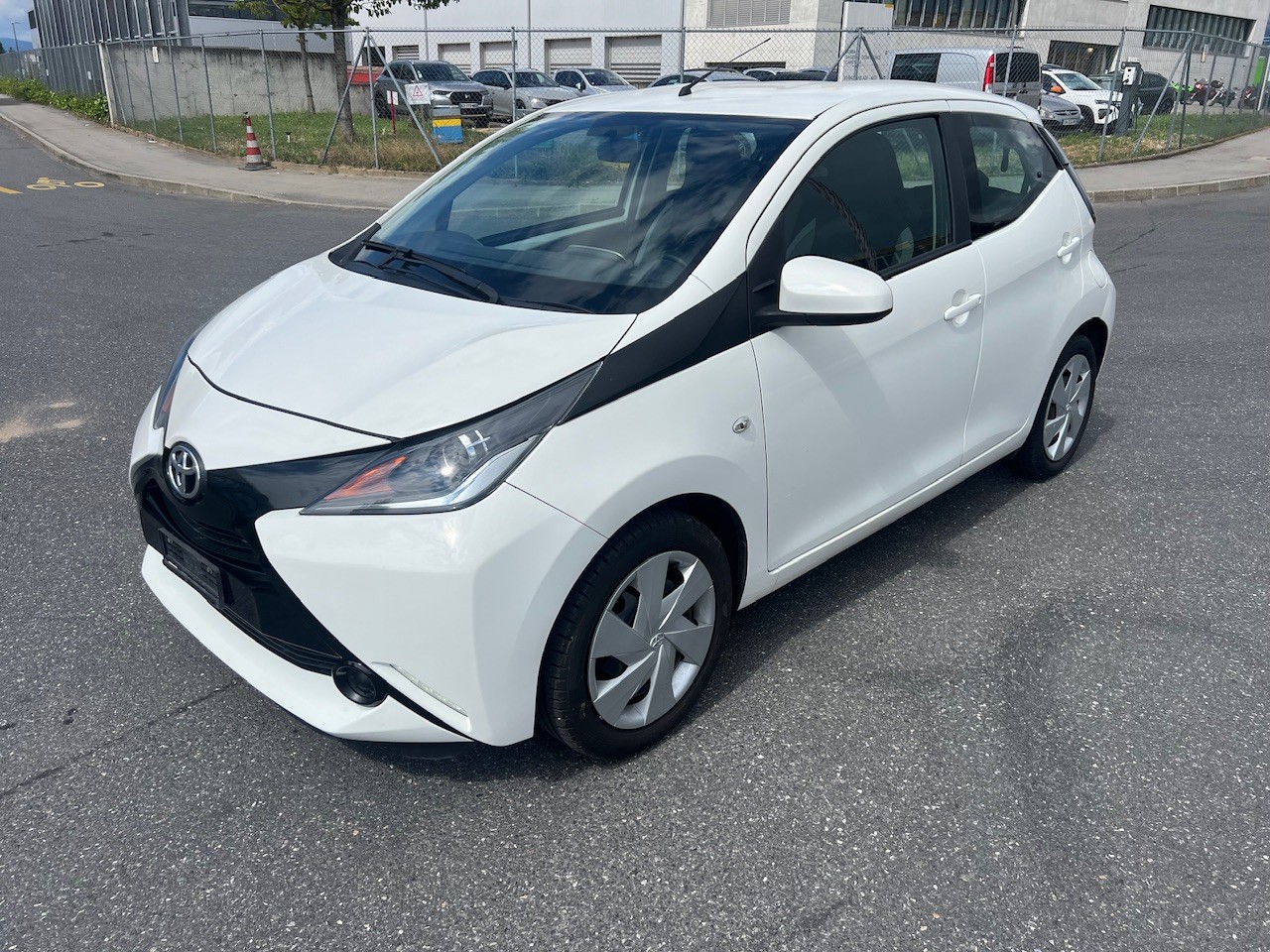 TOYOTA Aygo 1.0 VVT-i x-clusiv MultiMode