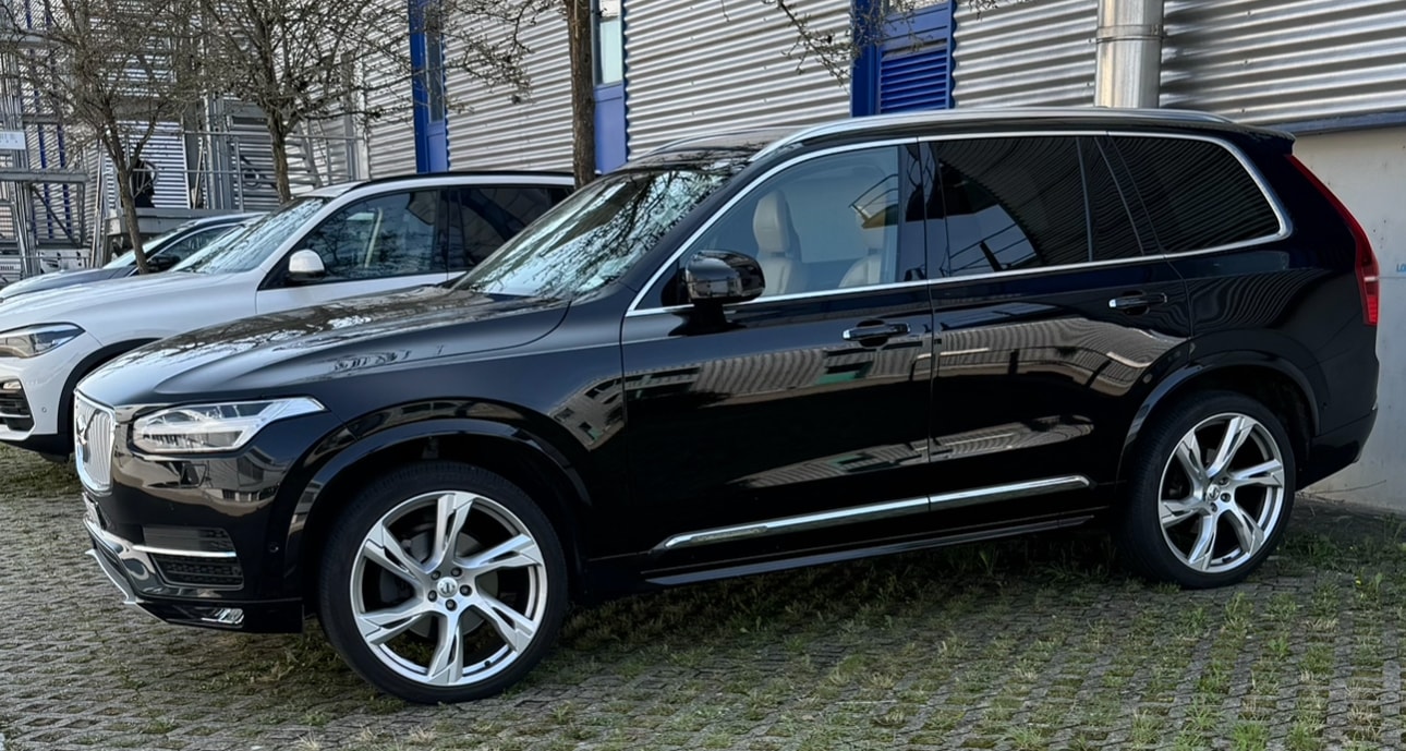 VOLVO XC90 D5 FWD Inscription Geartronic