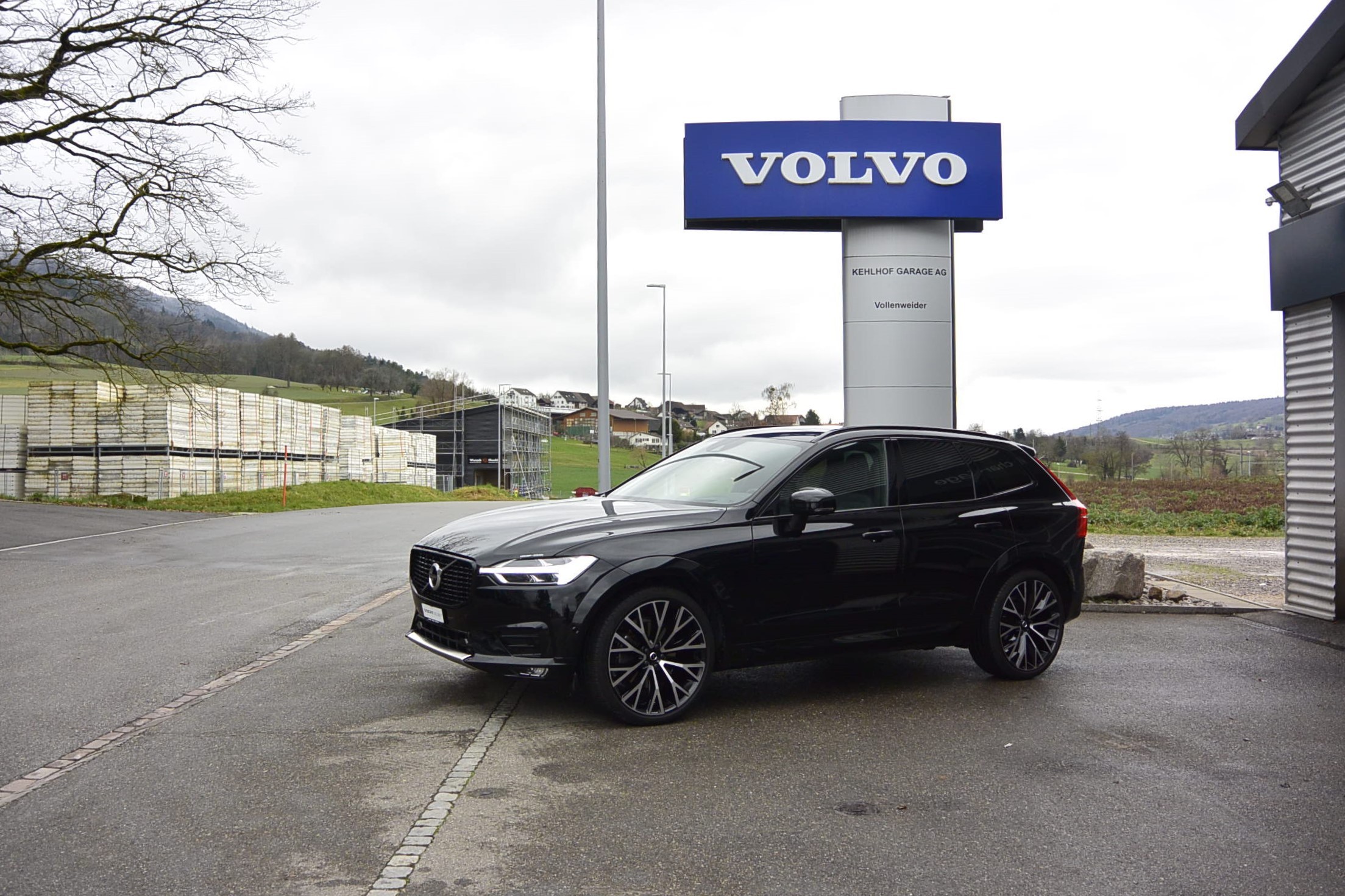 VOLVO XC60 B6 B AWD R-Design