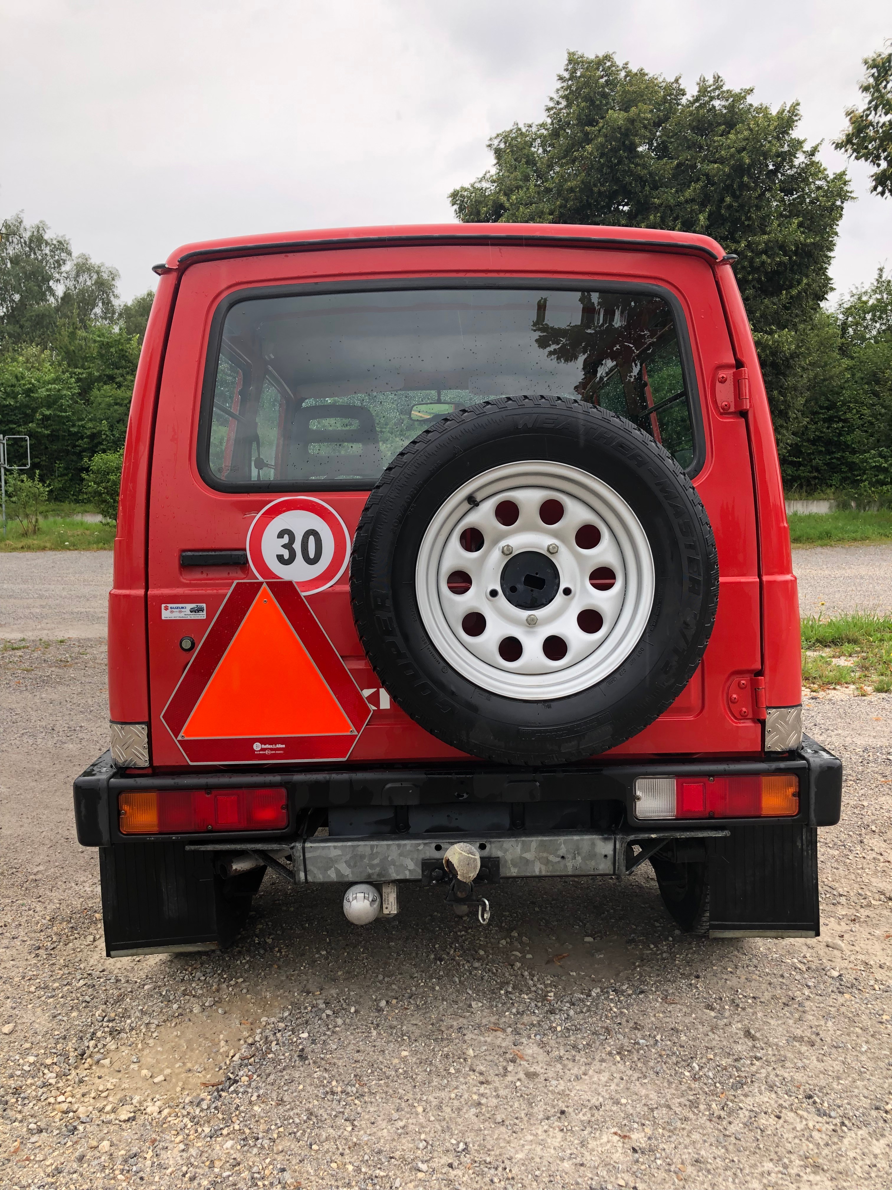 SUZUKI Samurai 30 km/h