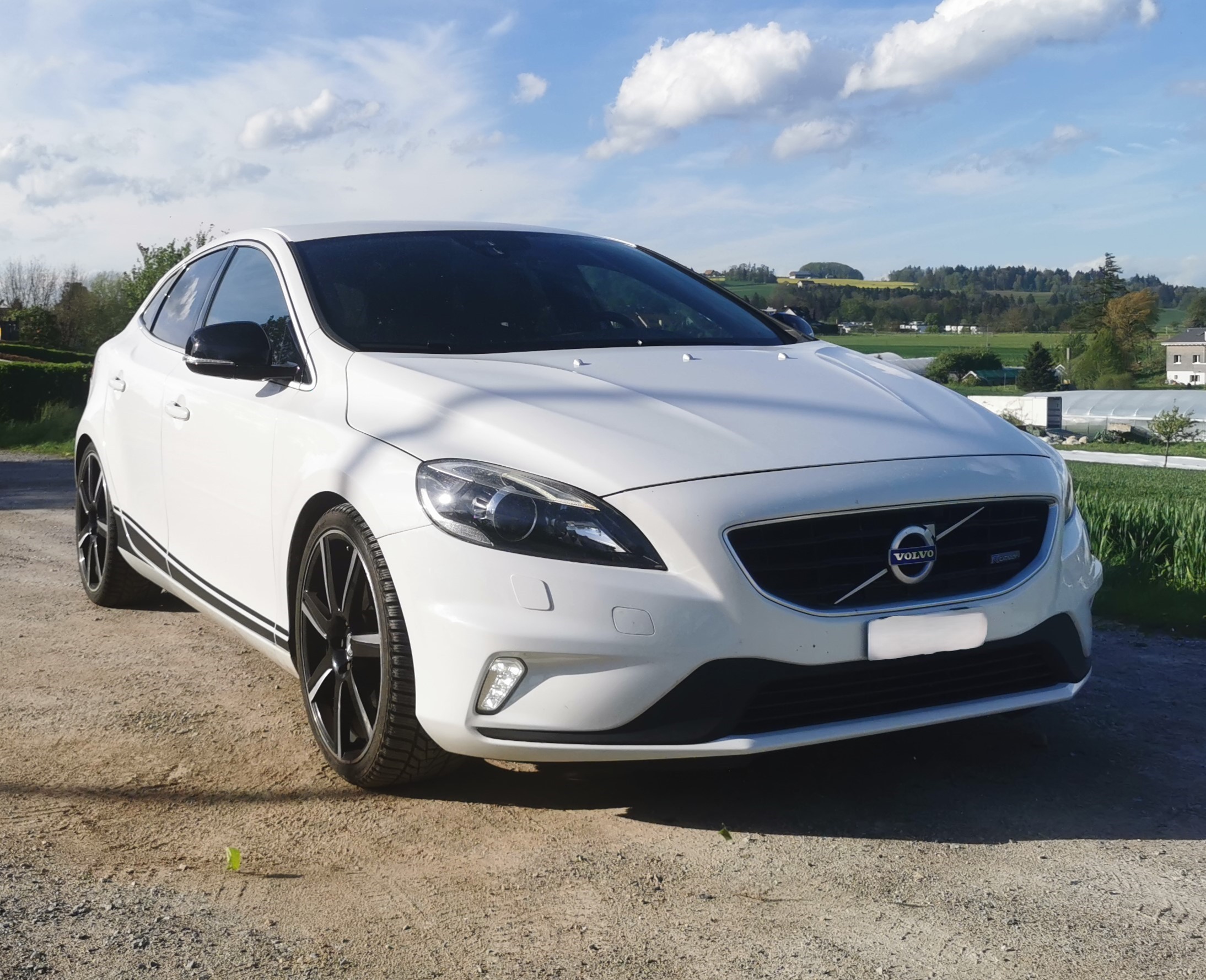 VOLVO V40 Sport200