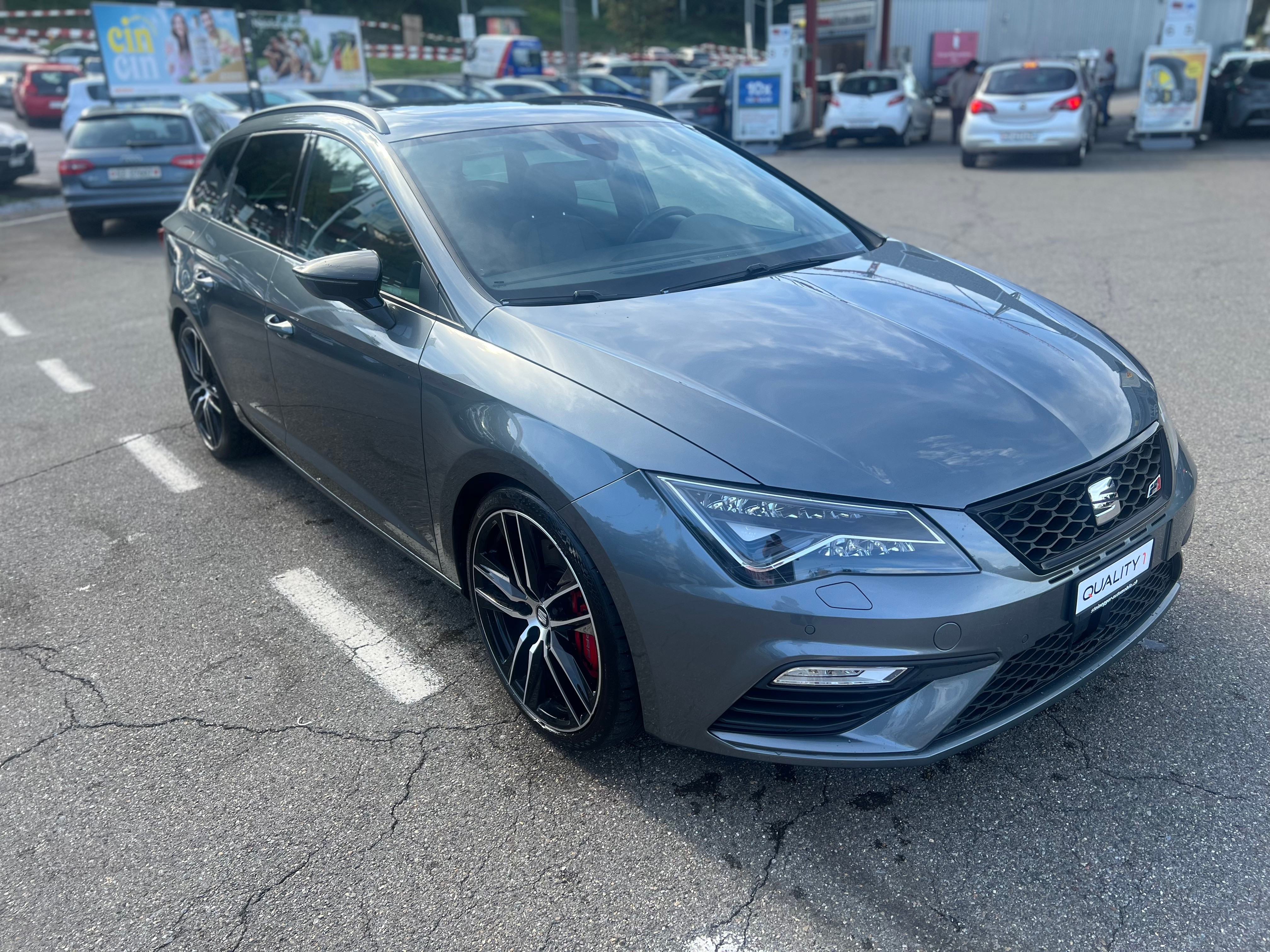 SEAT Leon ST 2.0 TSI Cupra 300 4 Drive DSG