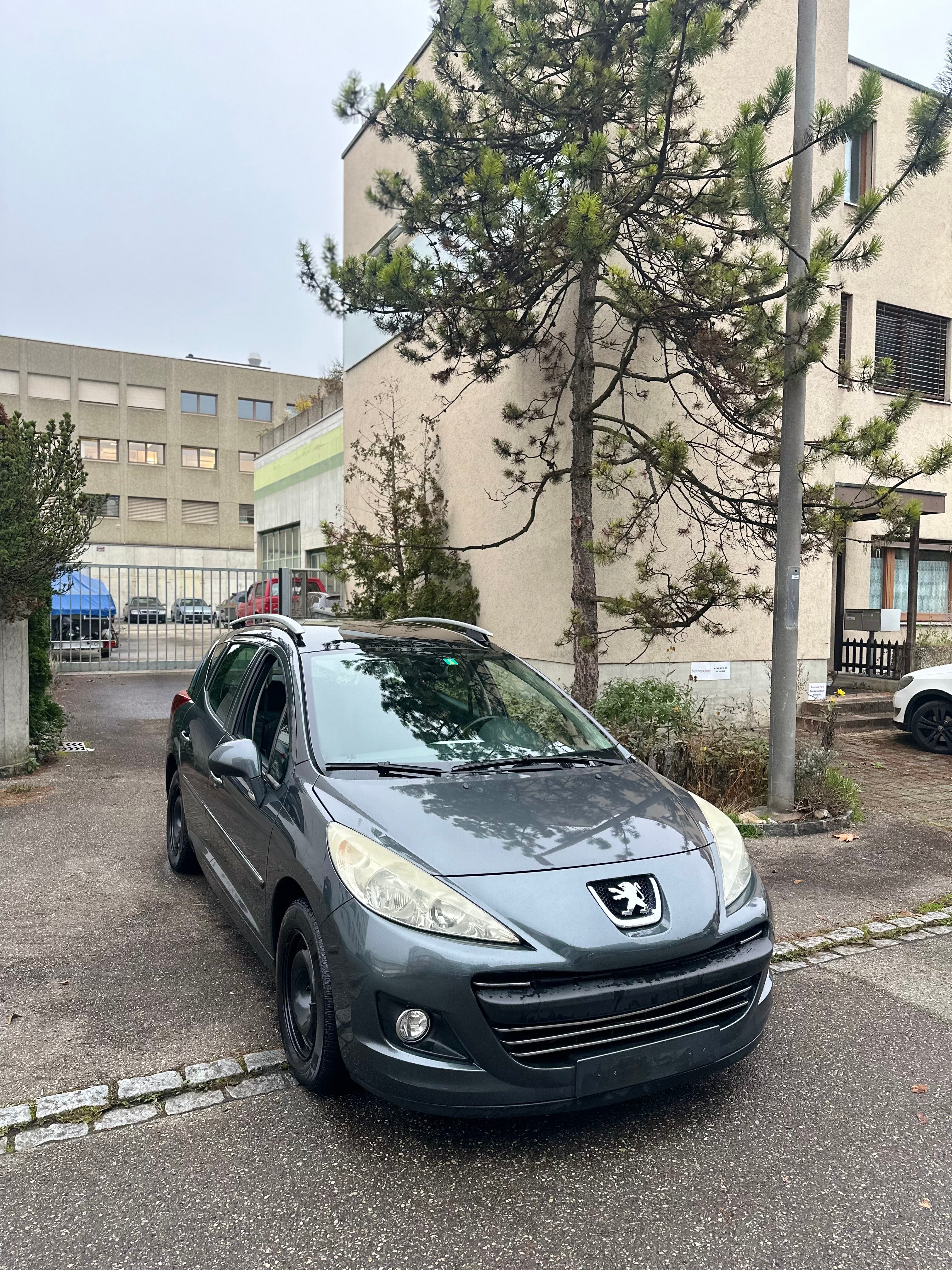 PEUGEOT 207 SW 1.6 16V Sport Automatic