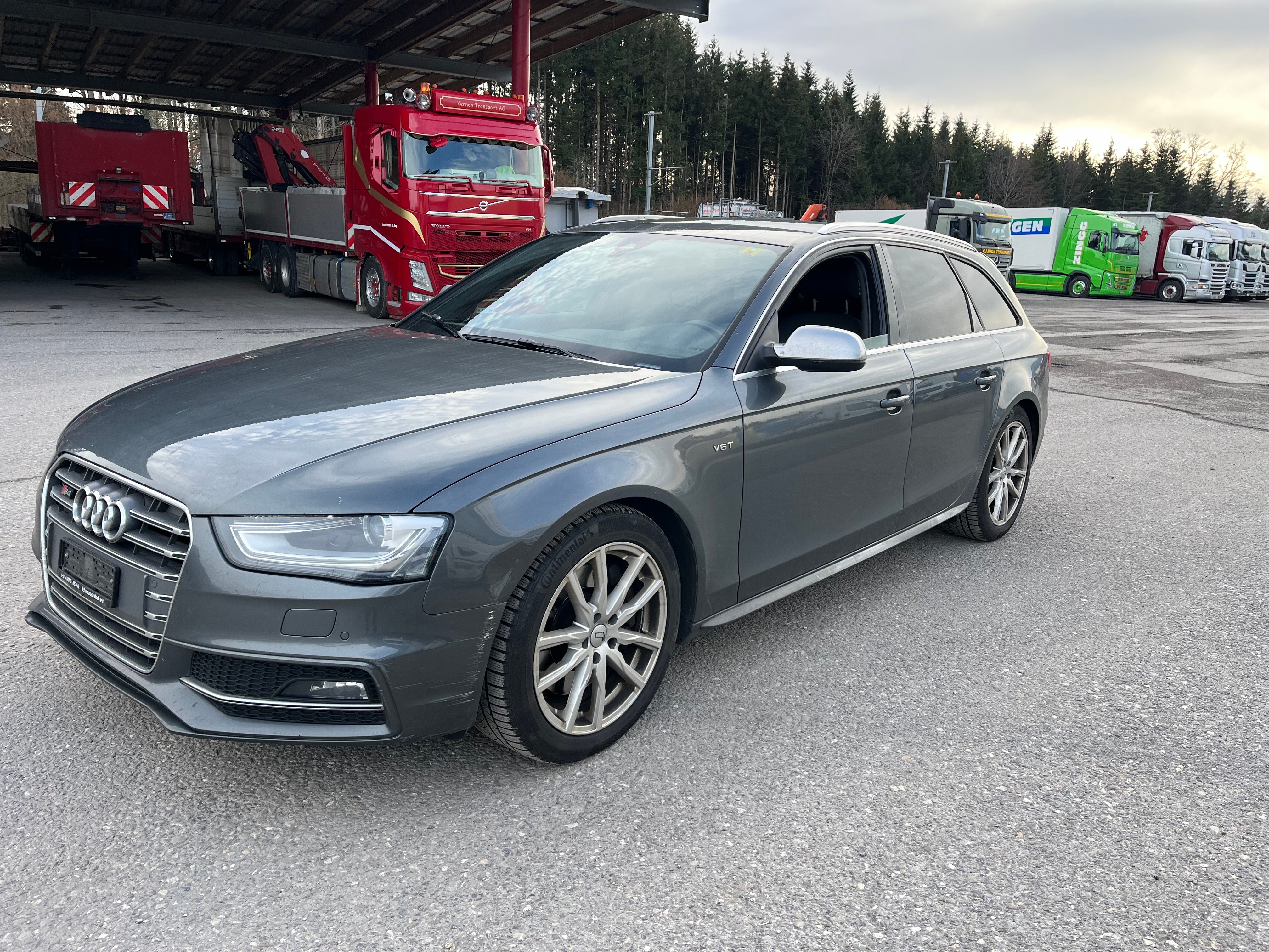 AUDI S4 Avant 3.0 TFSI quattro S-tronic