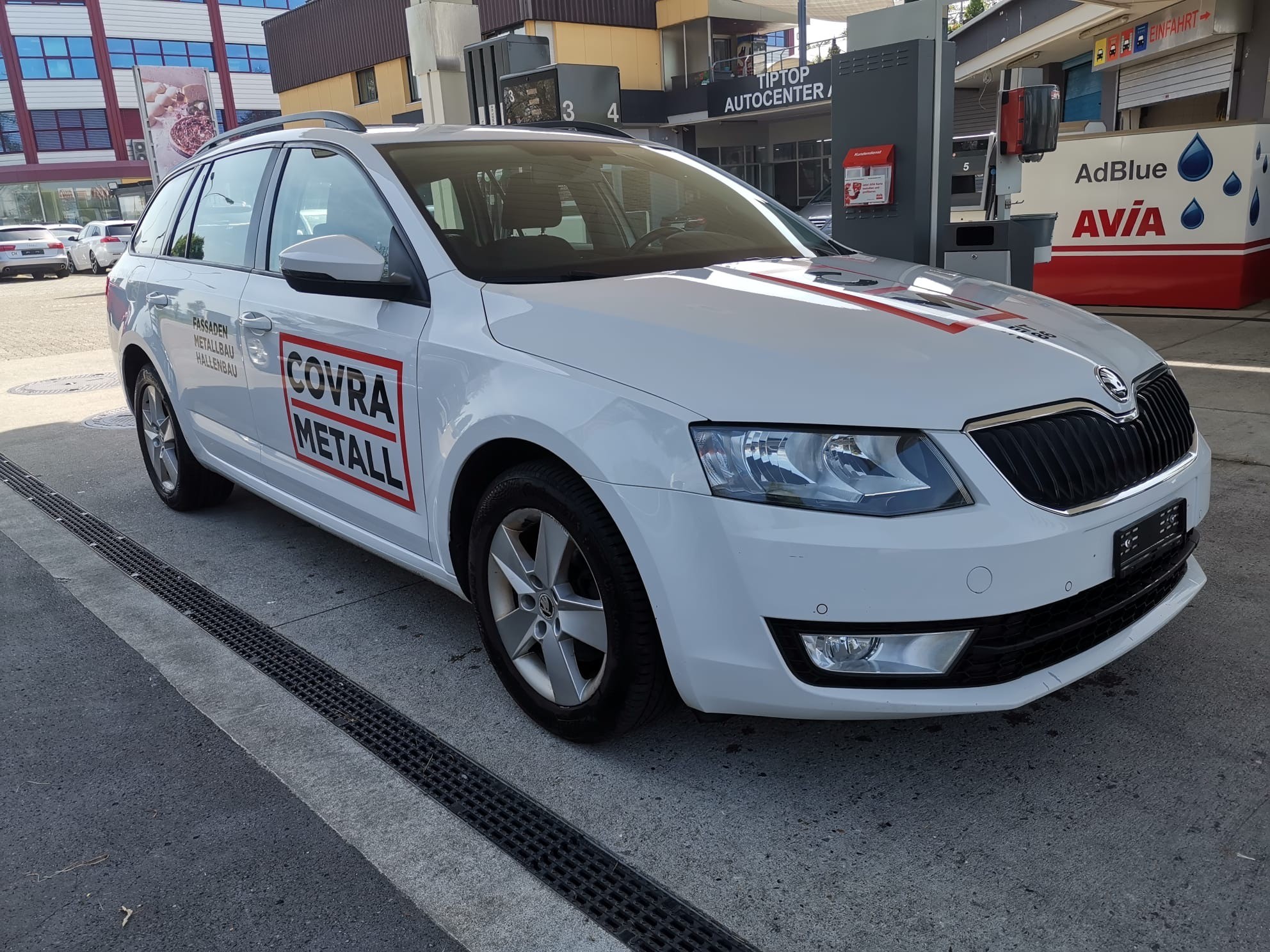 SKODA Octavia Combi 2.0 TDI Swiss Joy 4x4