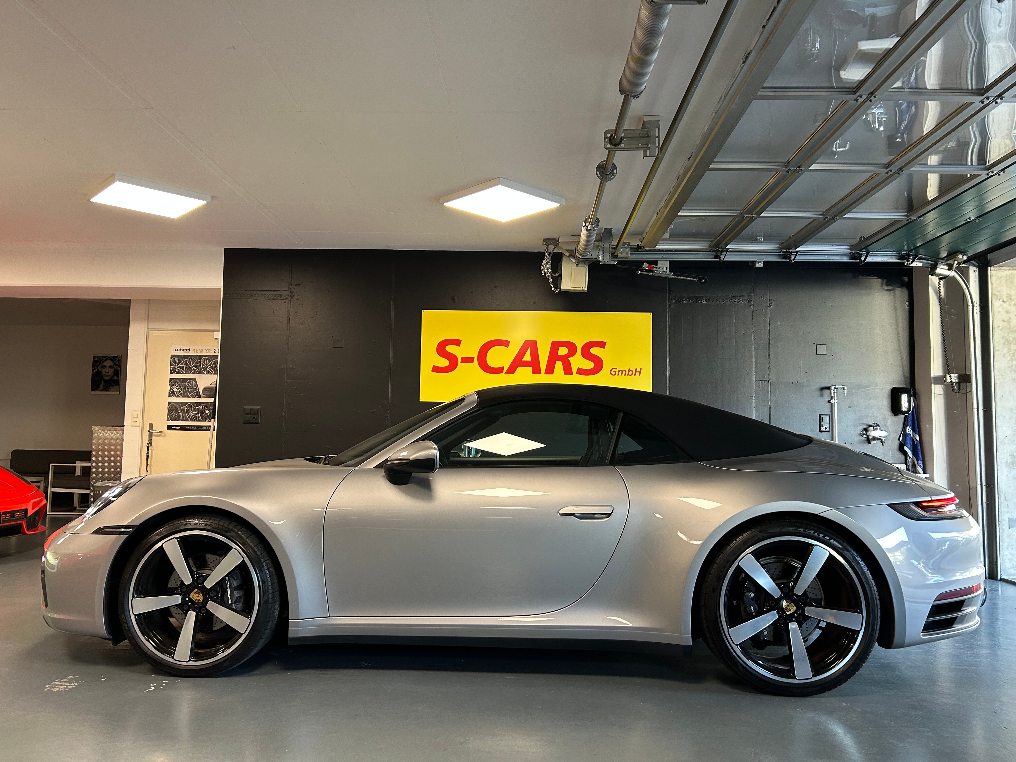 PORSCHE 911 Carrera 4 Cabriolet PDK