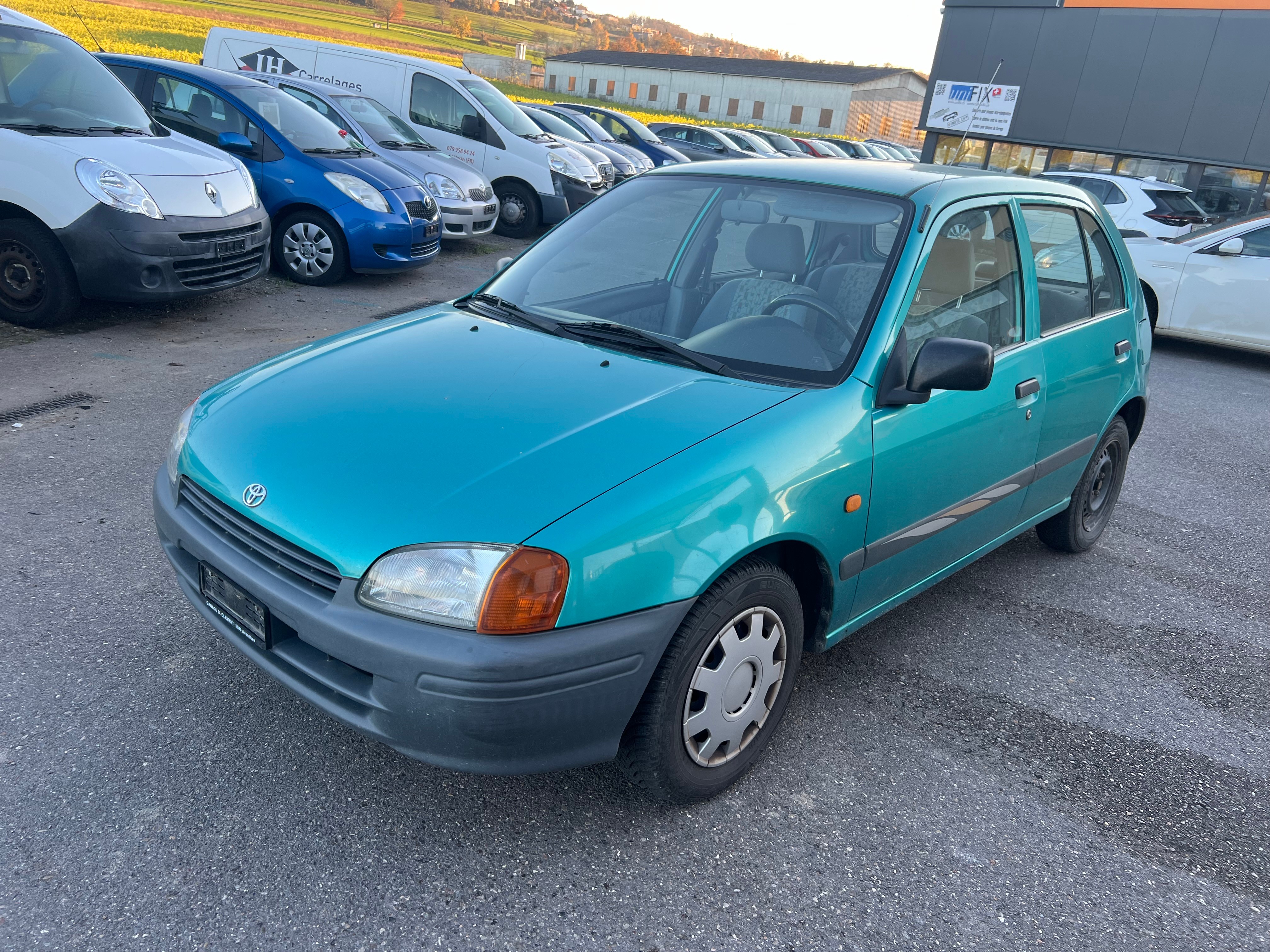 TOYOTA Starlet 1.3