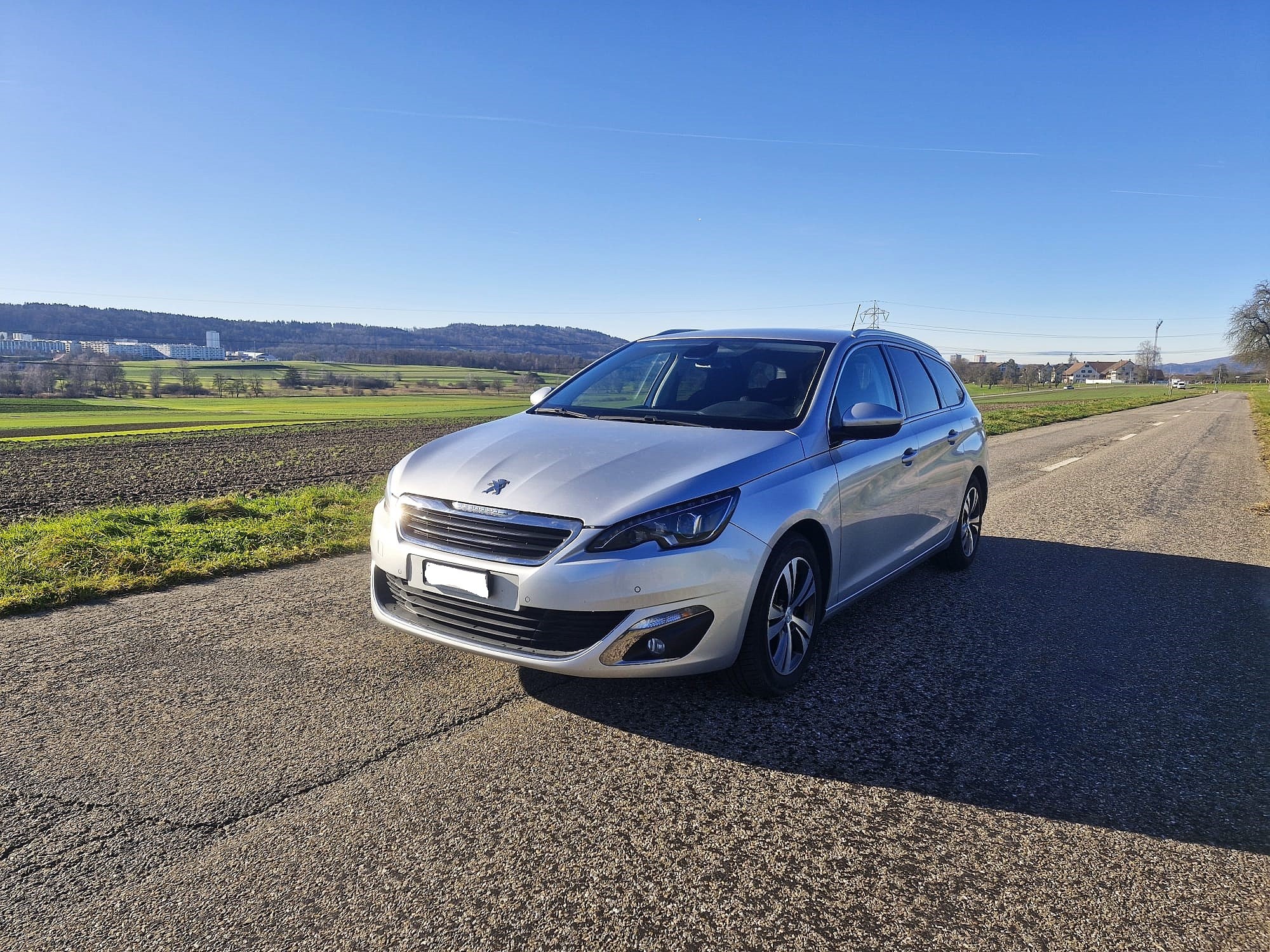 PEUGEOT 308 SW 1.2 THP Allure Automatic