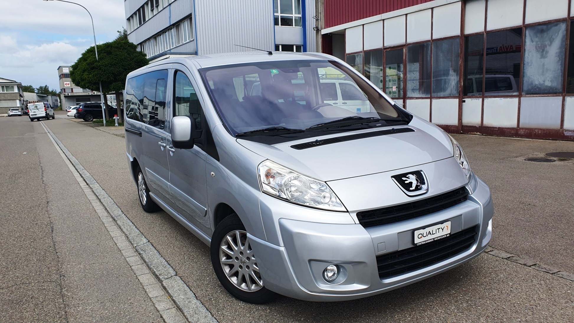 PEUGEOT Expert Tepee 2.0 HDi A Shuttle L2