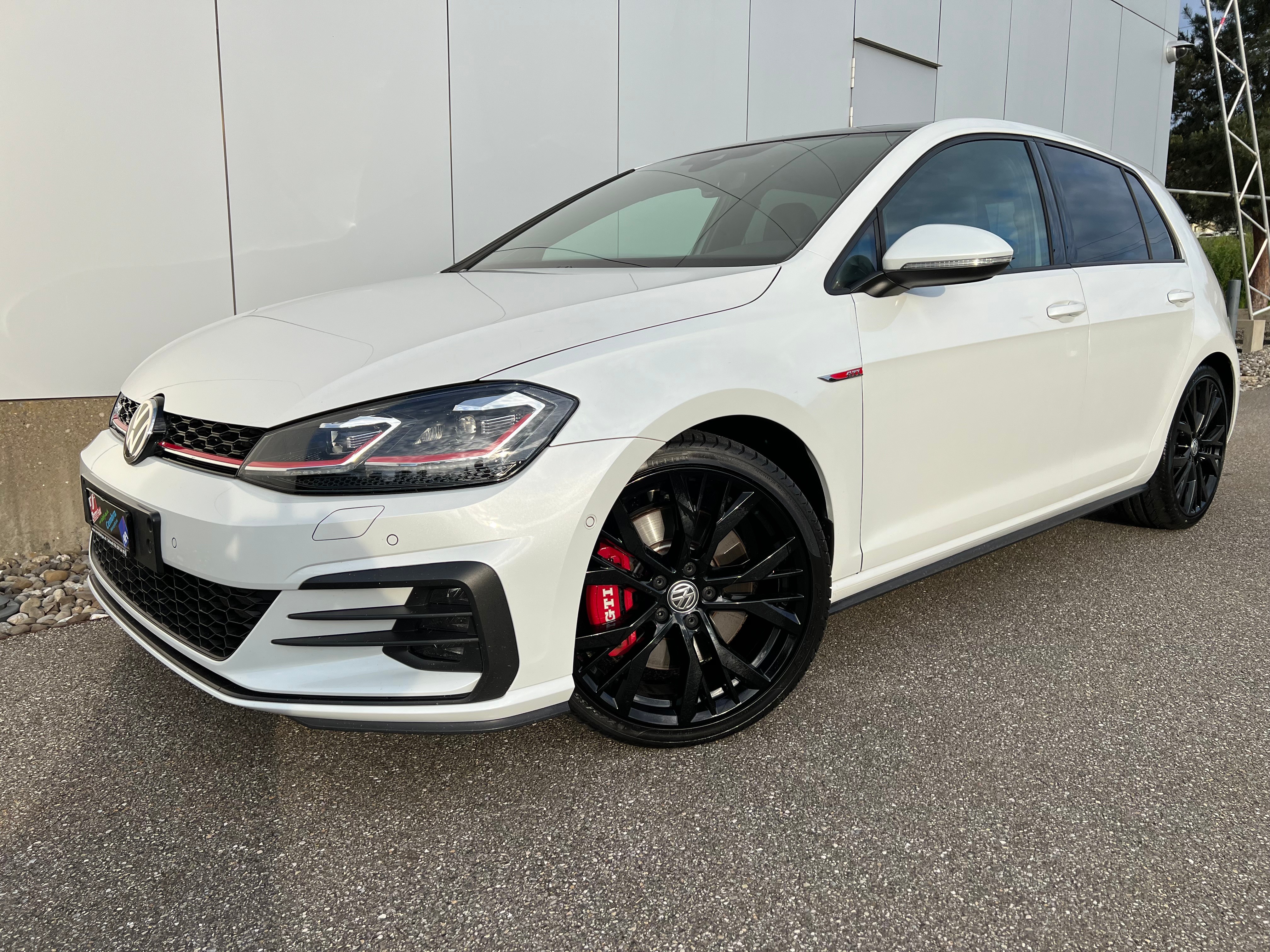 VW Golf 2.0 TSI GTI Performance DSG