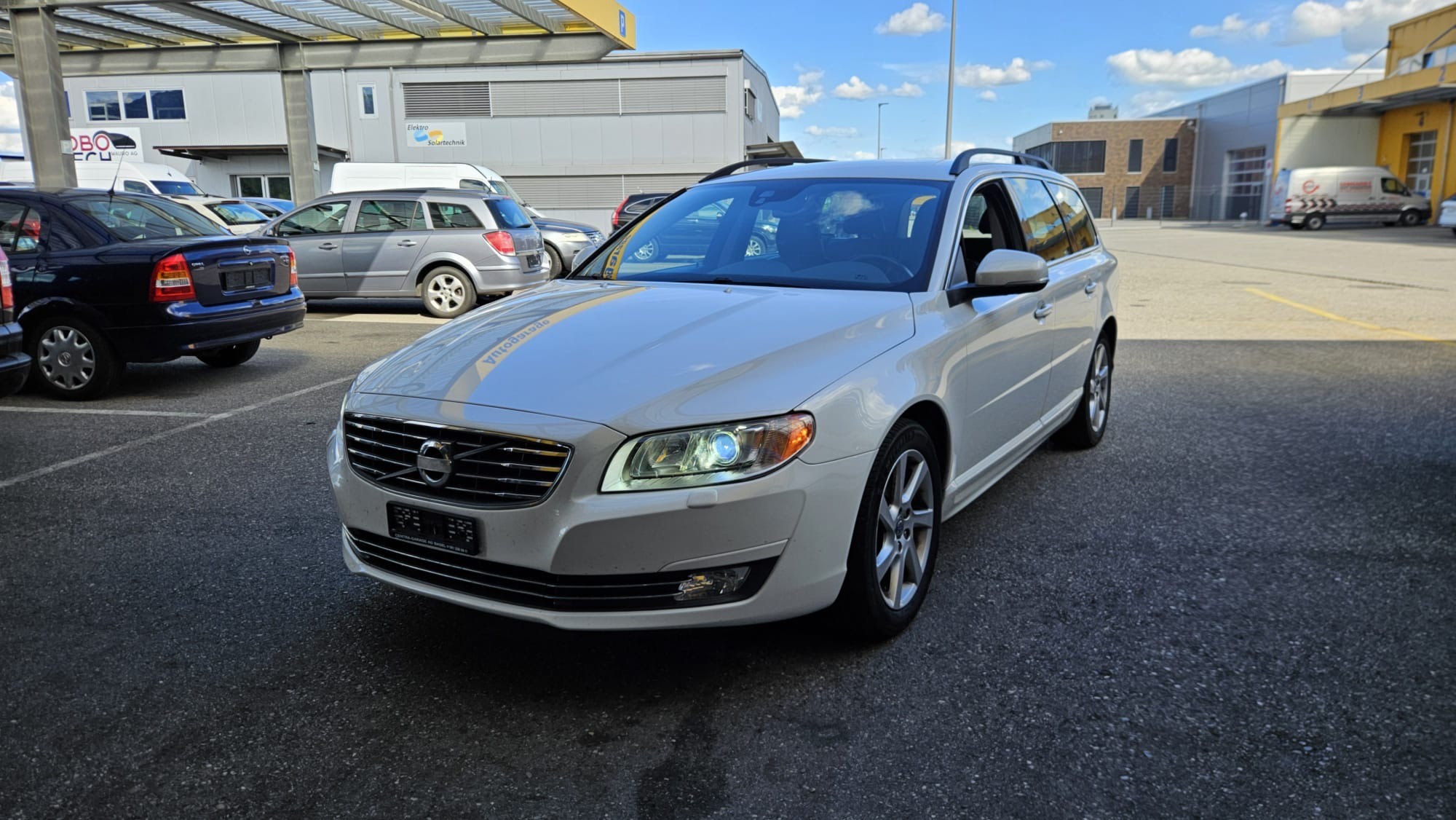 VOLVO V70 T4 Summum