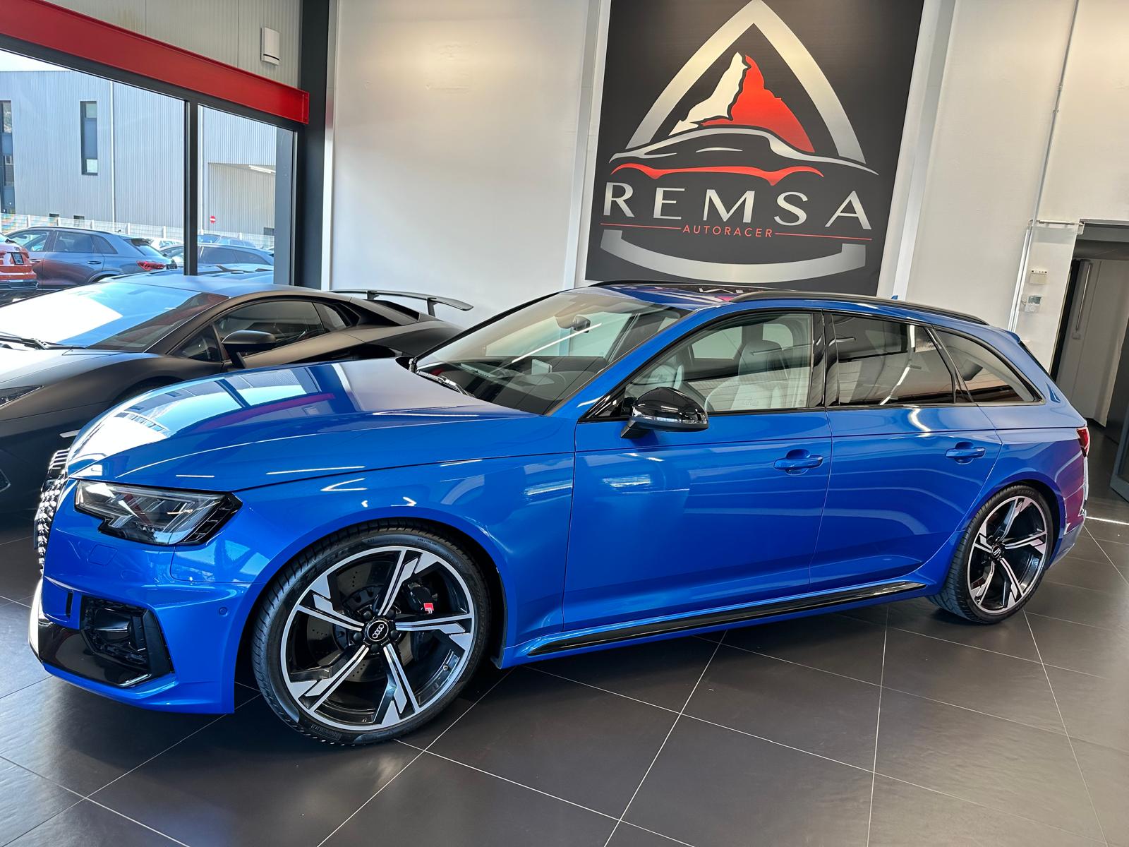 AUDI RS4 Avant 2.9 TFSI quattro tiptronic