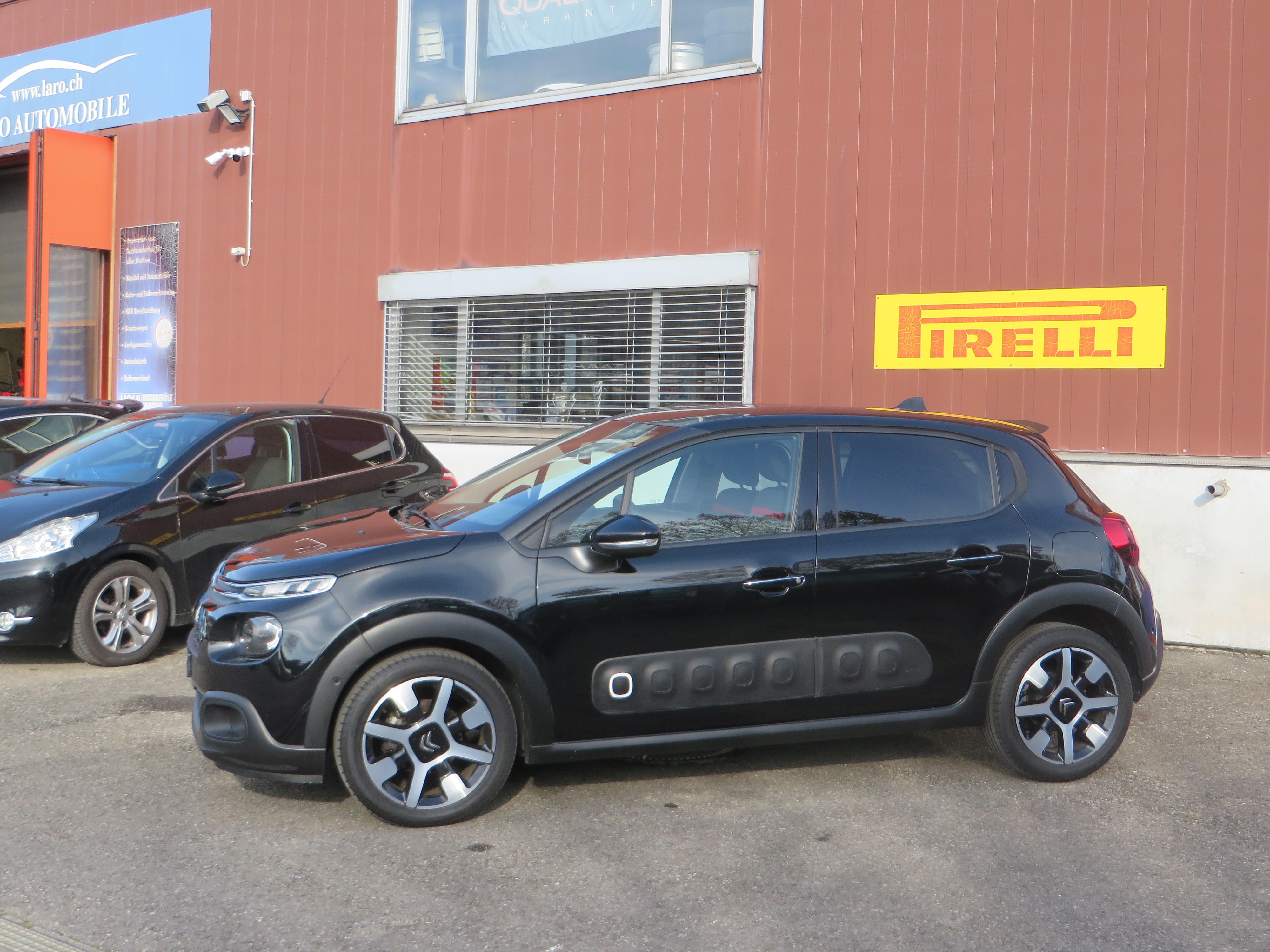 CITROEN C3 1.2i PureTech Shine EAT6