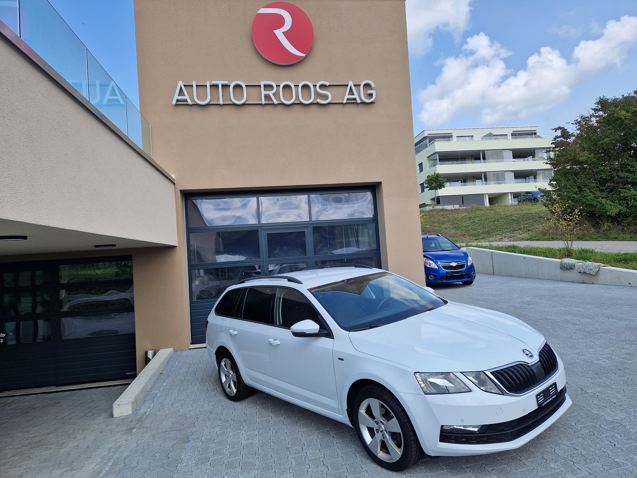 SKODA Octavia Combi 2.0 TDI Clever 4x4 DSG