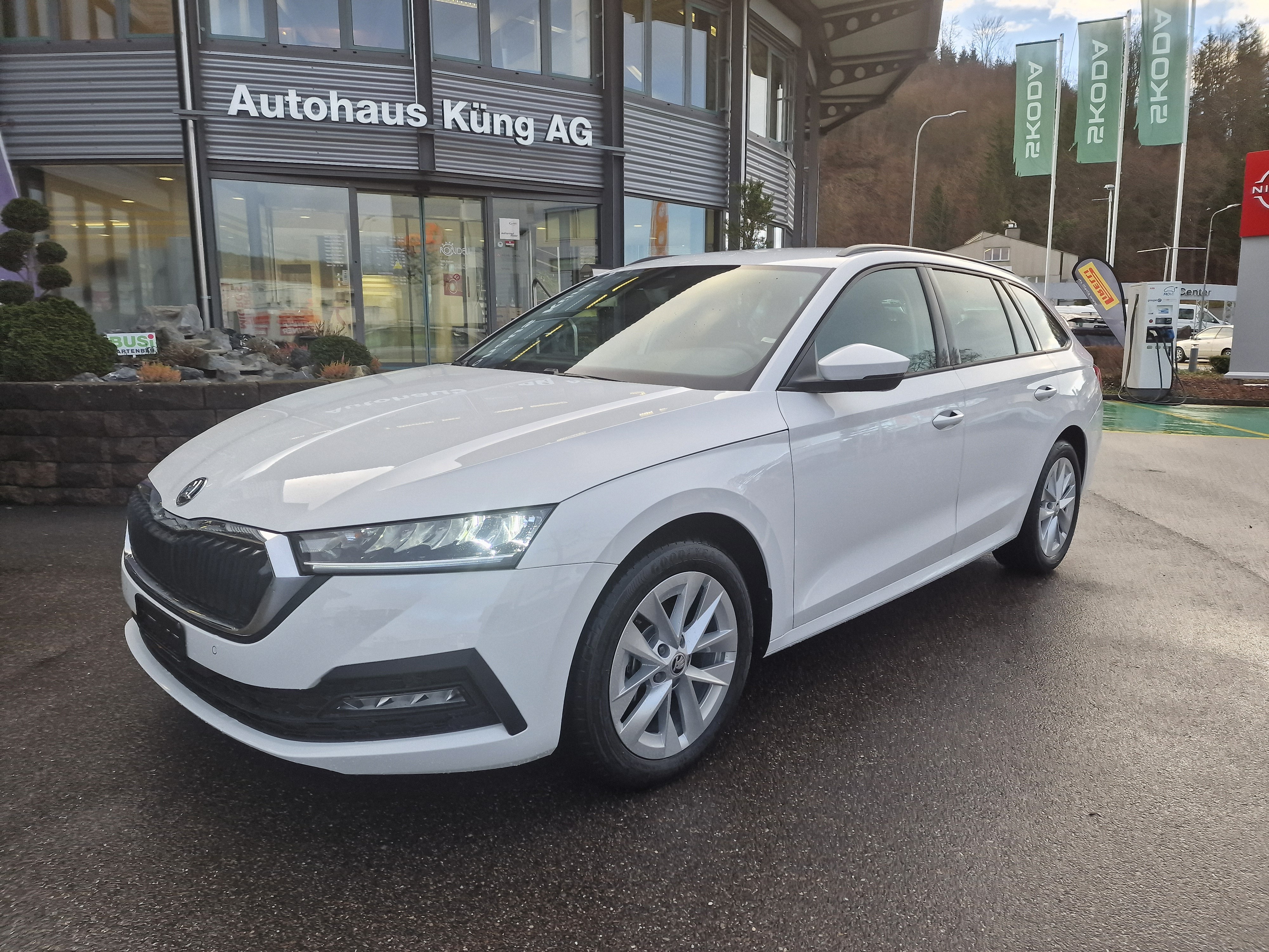 SKODA Octavia Combi 2.0 TSI Ambition DSG 4x4