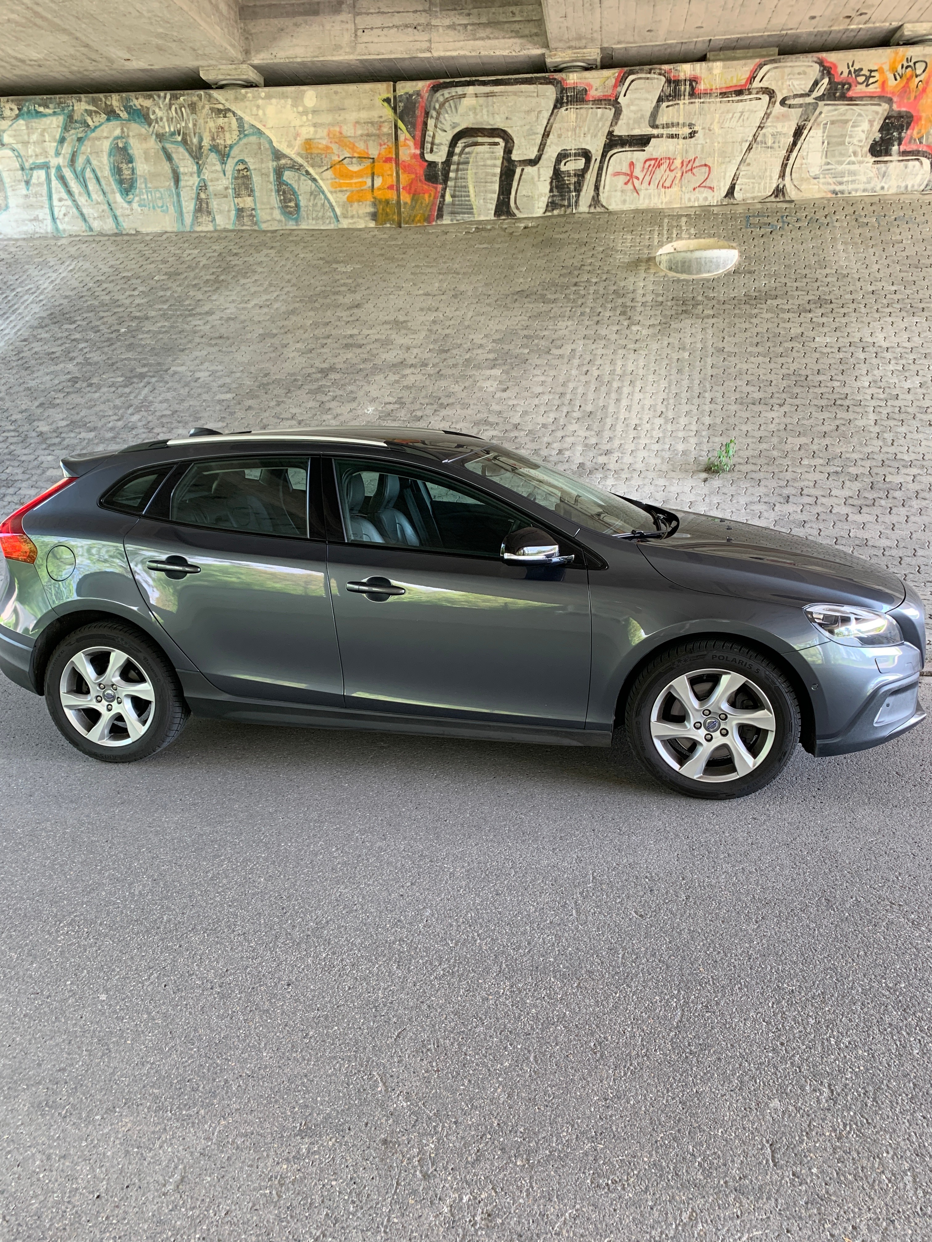 VOLVO V40 Cross Country T4 2.0 AWD Summum Geartronic