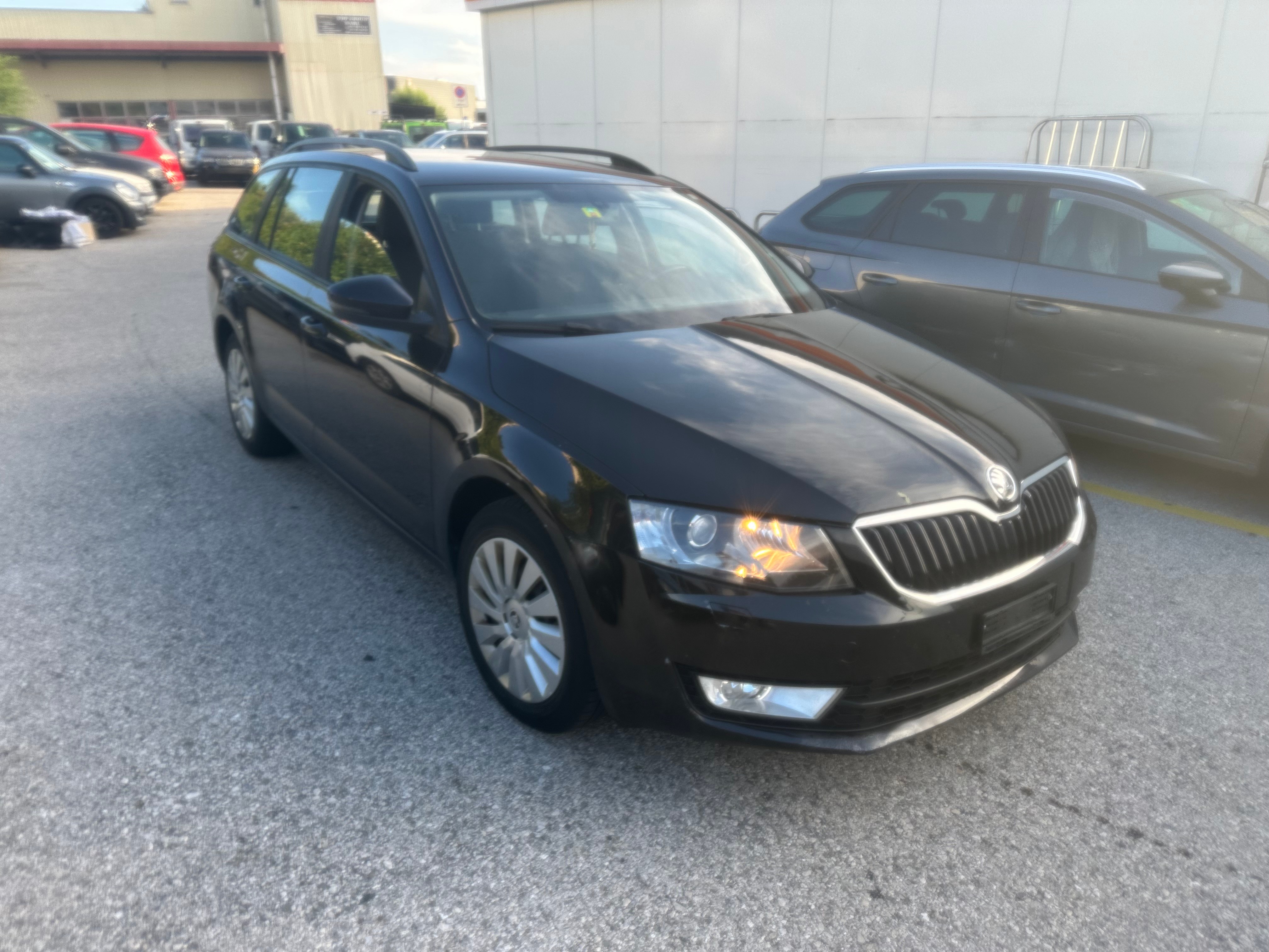 SKODA Octavia Combi 1.8 TSI Fresh DSG