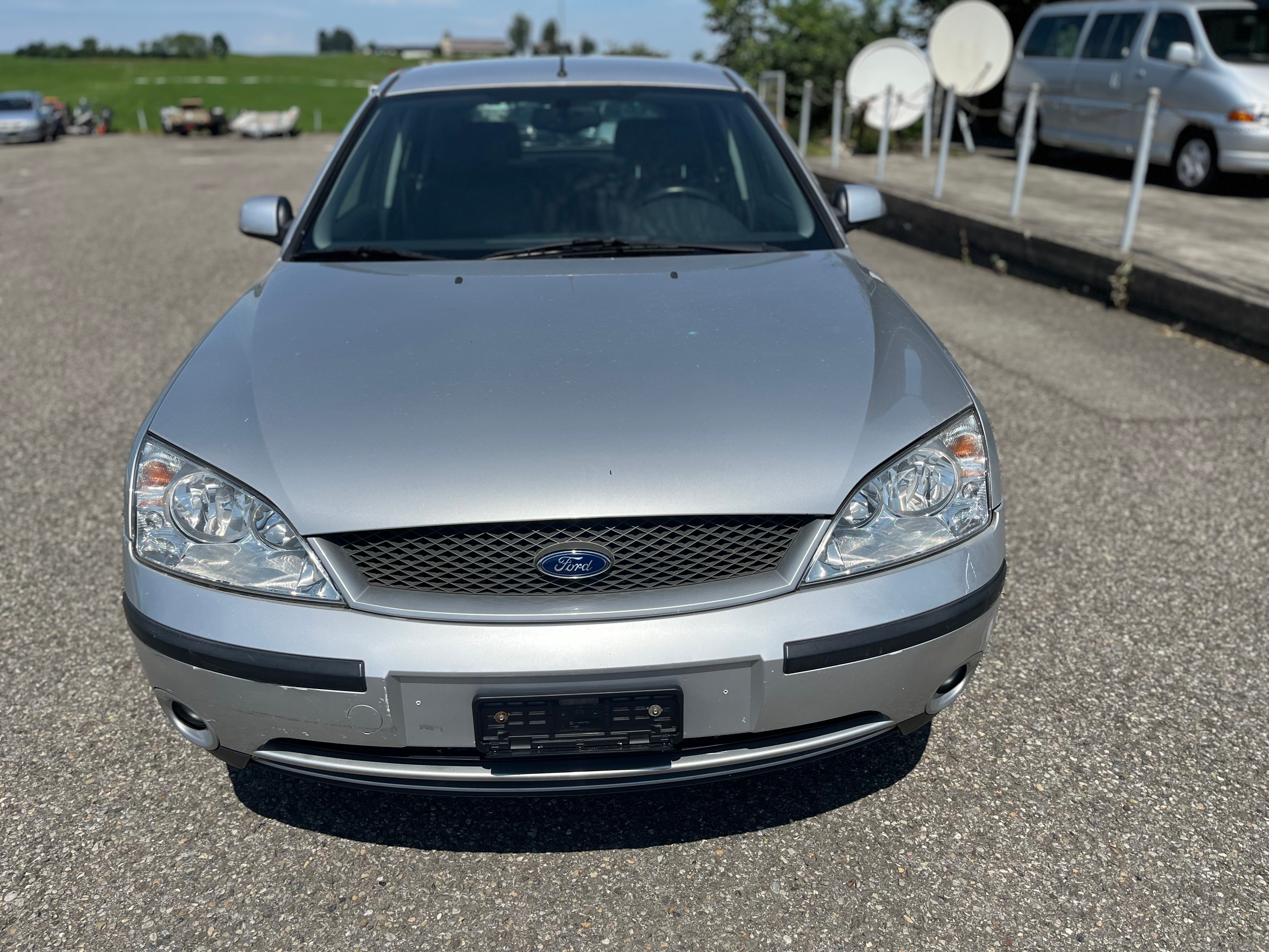 FORD Ford Mondeo 2,5 Automat Geha Benzin Leder Sitz