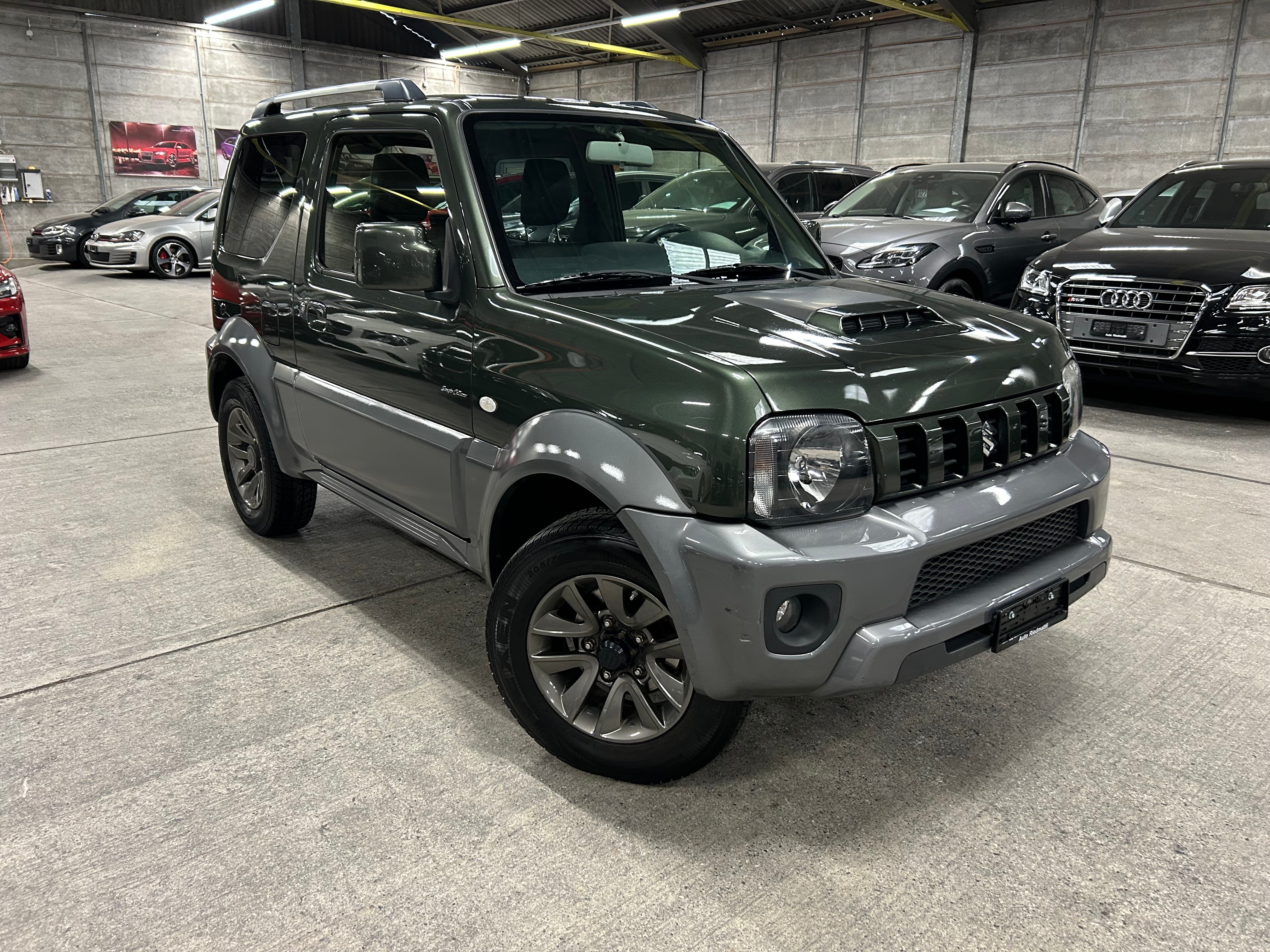 SUZUKI Jimny 1.3 16V Compact Top Automatic