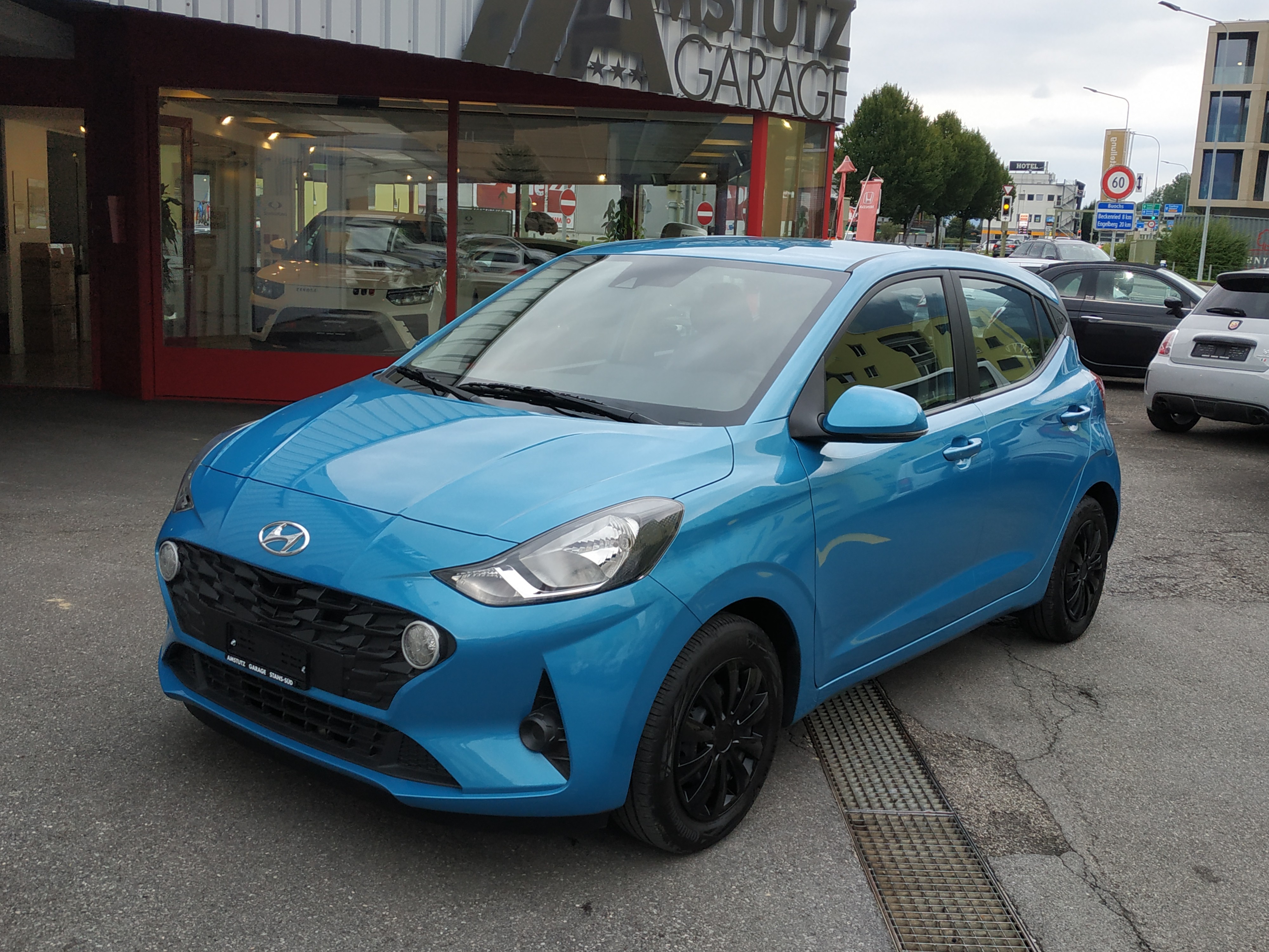 HYUNDAI i10 1.2 Launch Automat