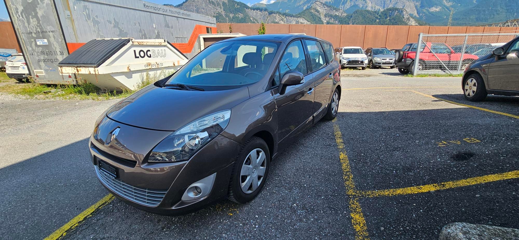 RENAULT Grand Scénic 1.9 dCi Dynamique