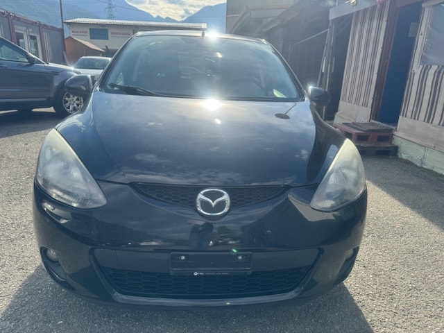 MAZDA 2 1.3i 16V Exclusive