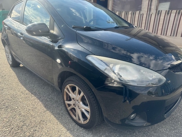 MAZDA 2 1.3i 16V Exclusive