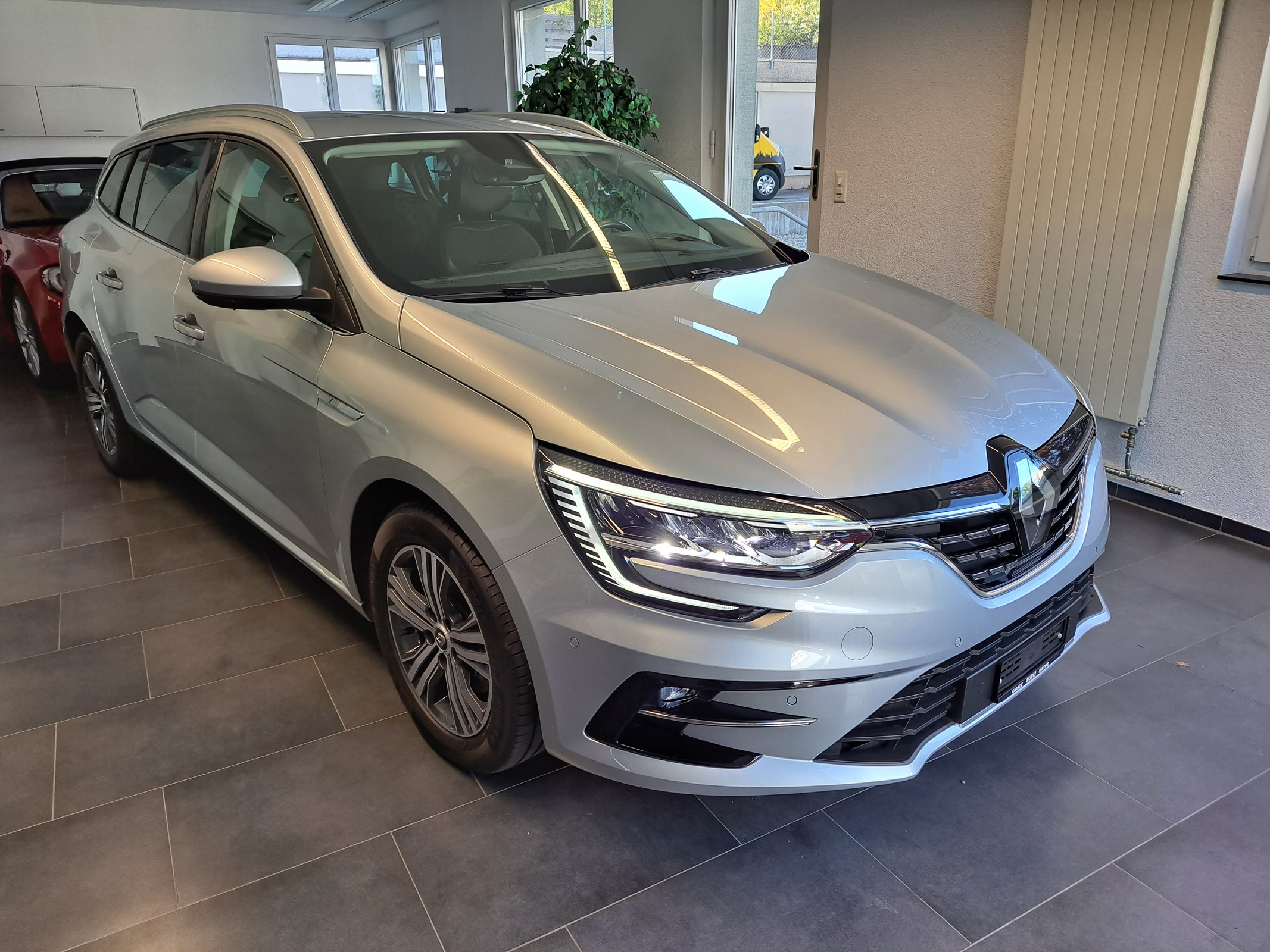 RENAULT Mégane Grandtour 1.3 16V Intens EDC