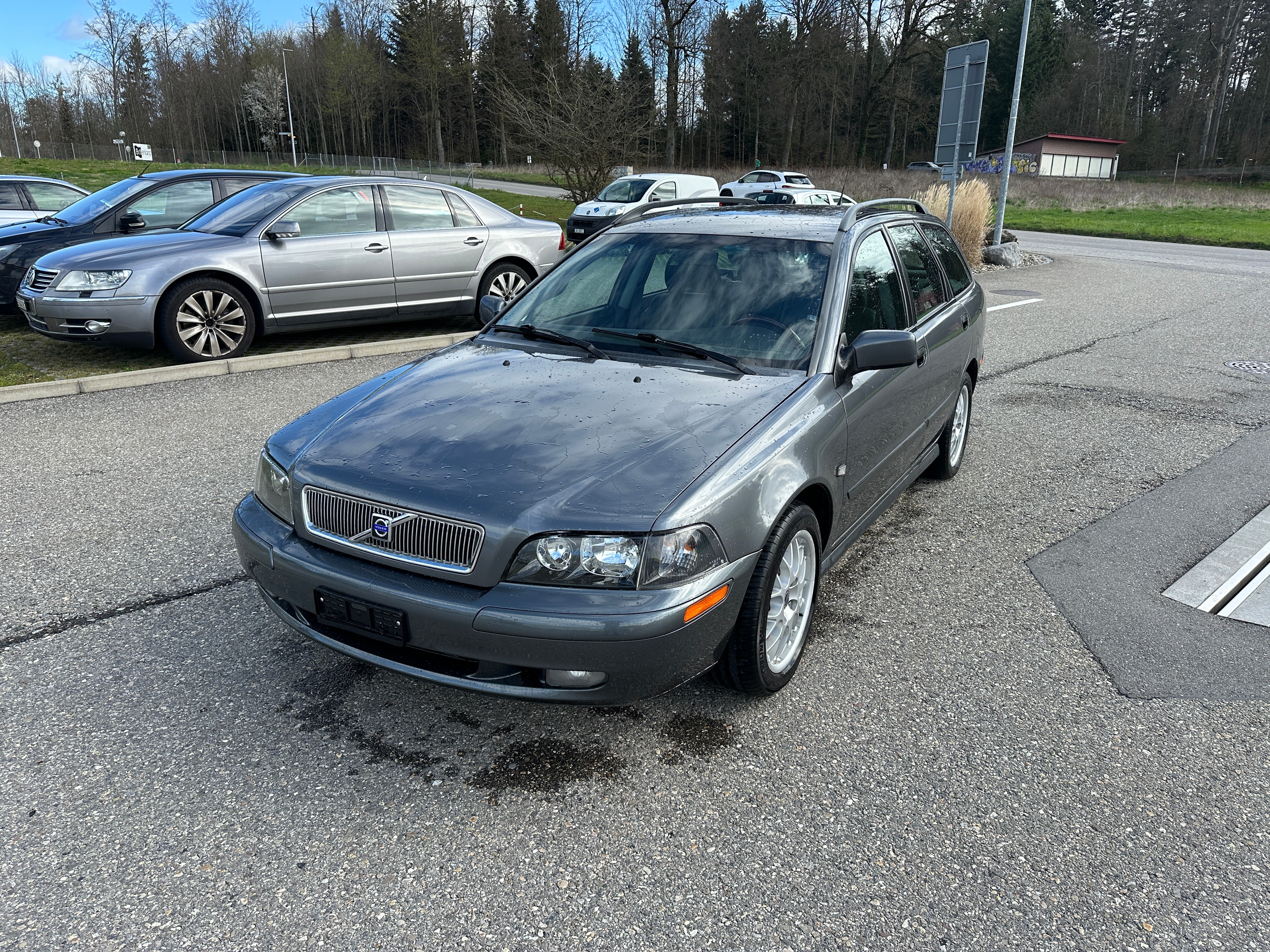 VOLVO V40 2.0T