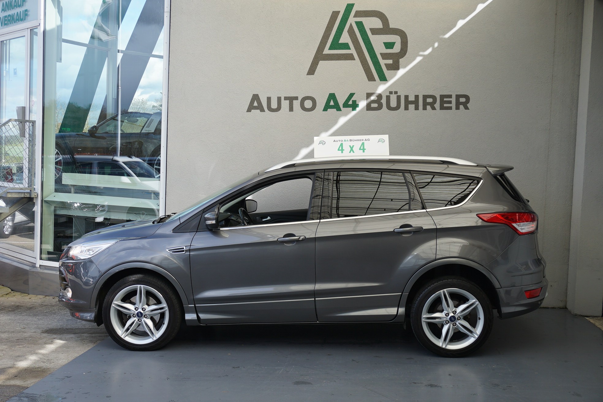 FORD Kuga 2.0 TDCi Titan.S 4WD