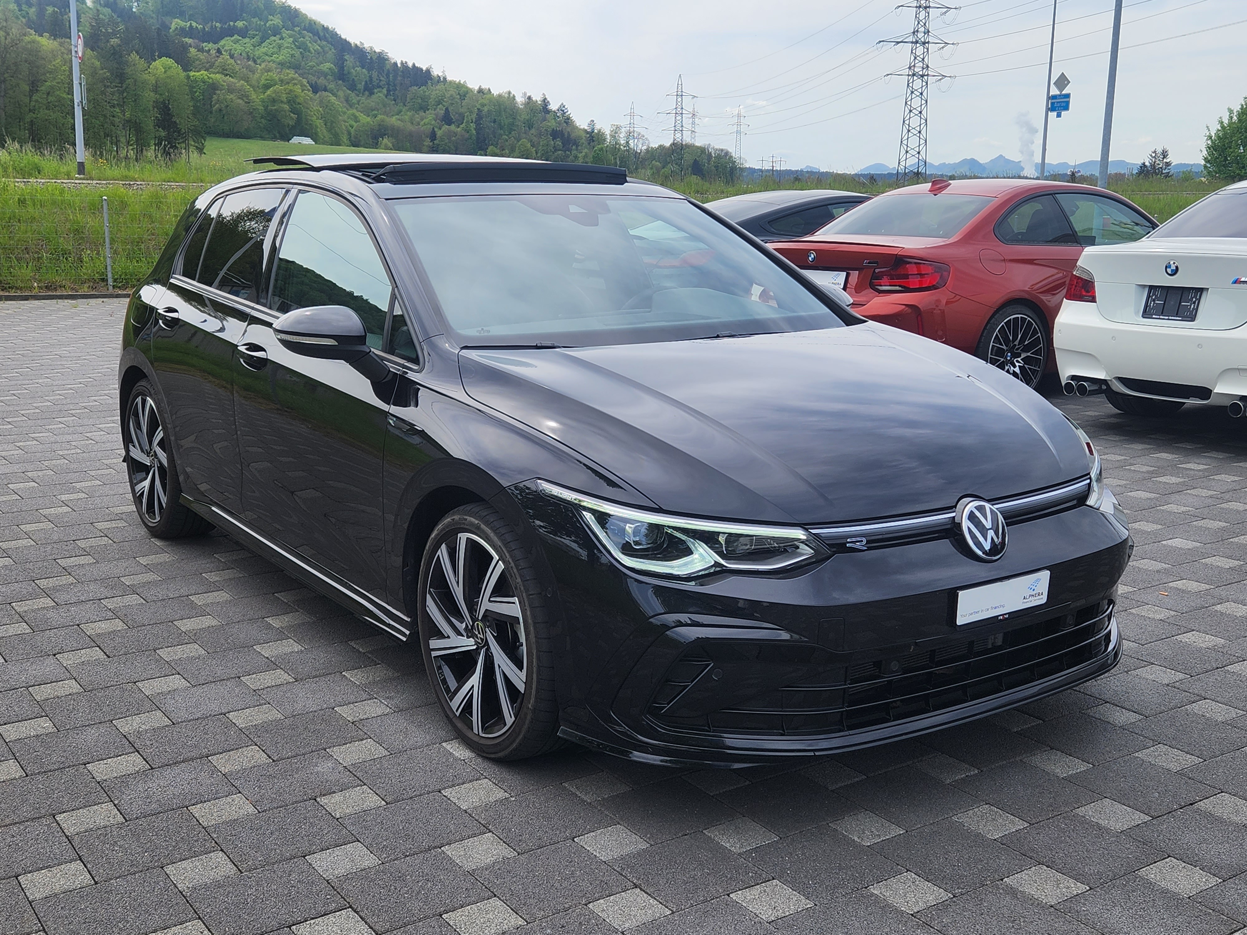 VW Golf Variant 1.5 eTSI mHEV R-Line