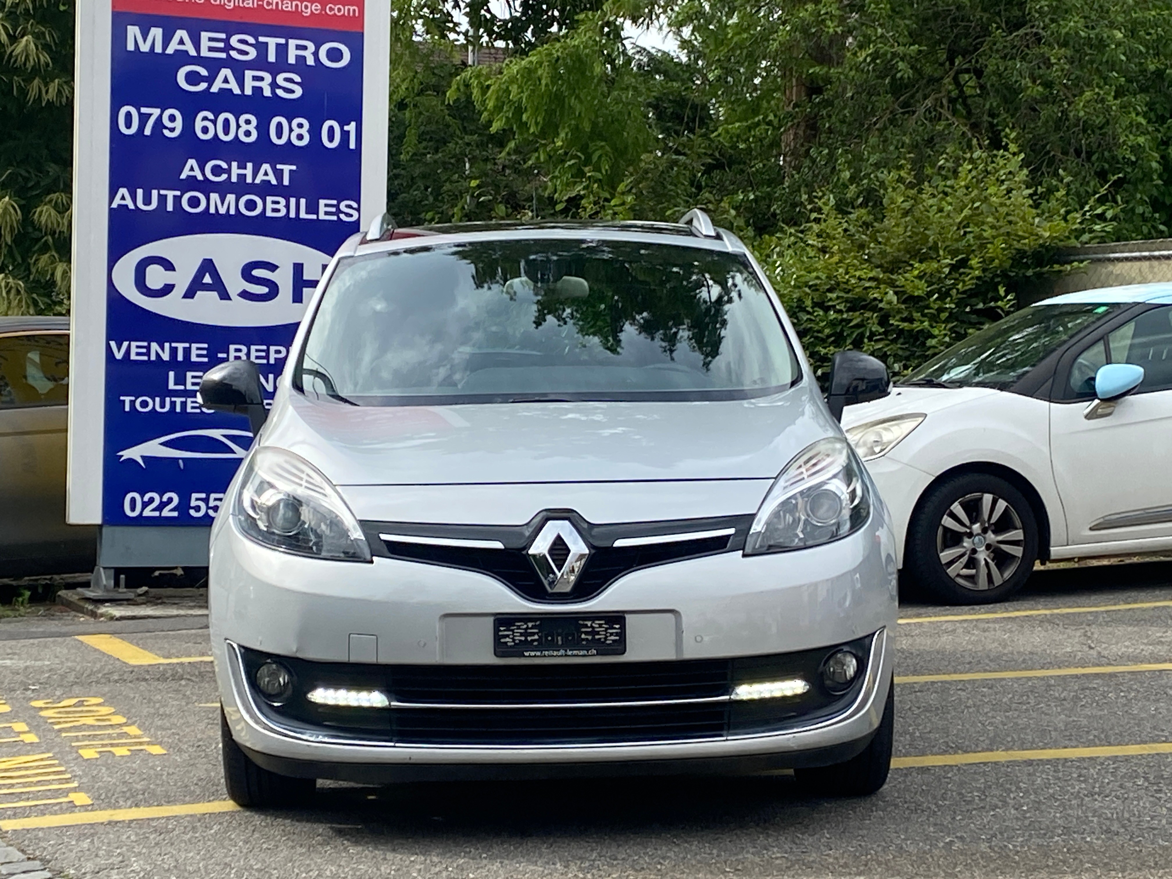 RENAULT Grand Scénic 1.2 16V Turbo Bose Edition