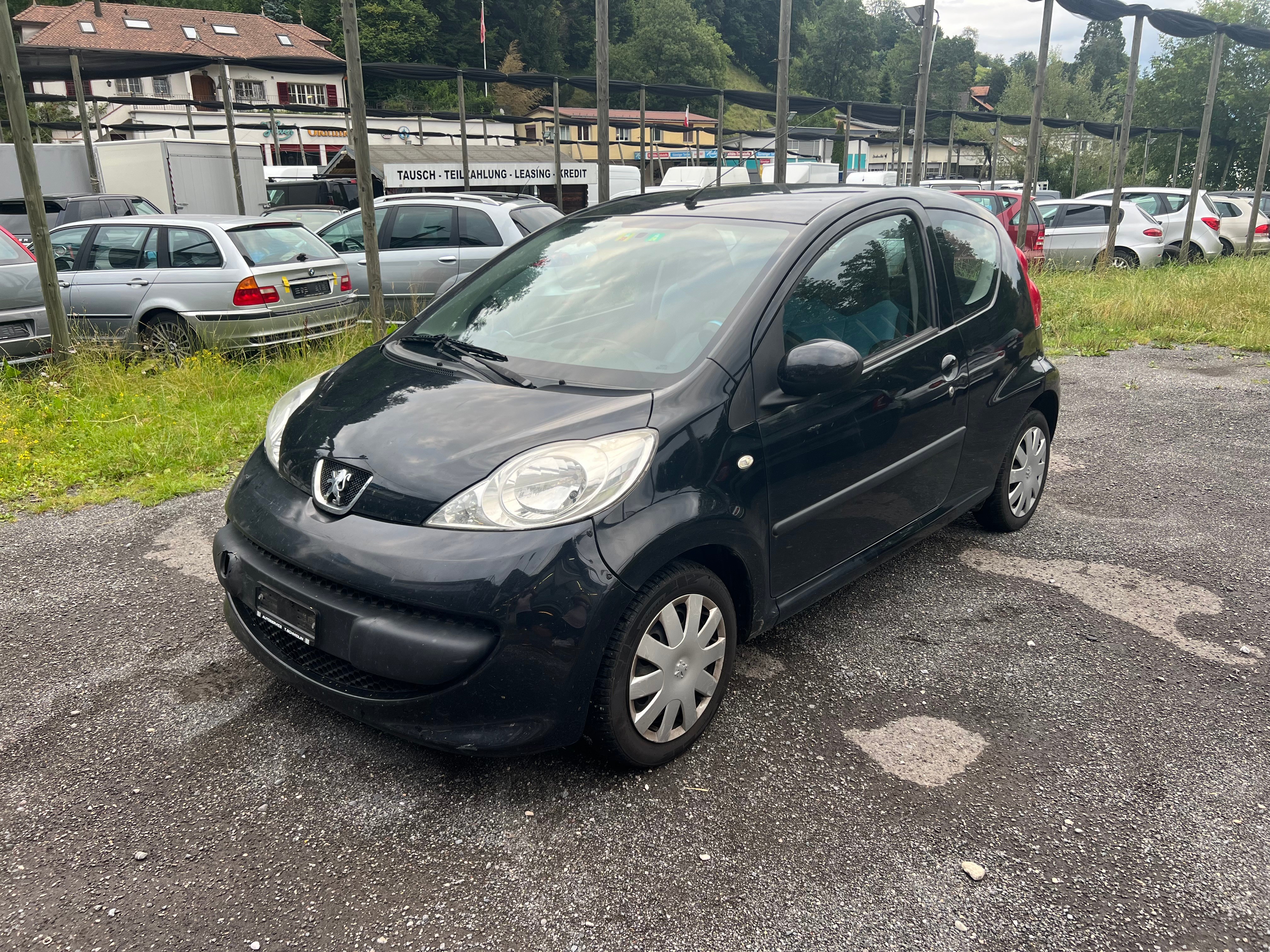 PEUGEOT 107 1.0 Trendy