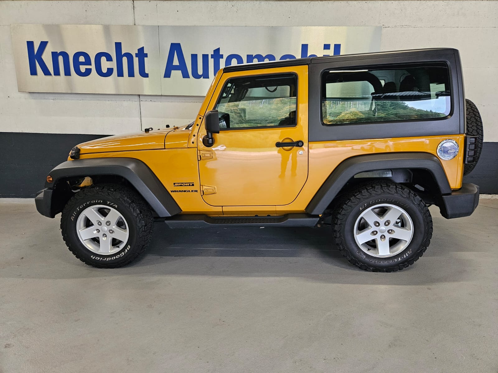 JEEP Wrangler 2.8 CRD 4x4 Sport Automatic softtop