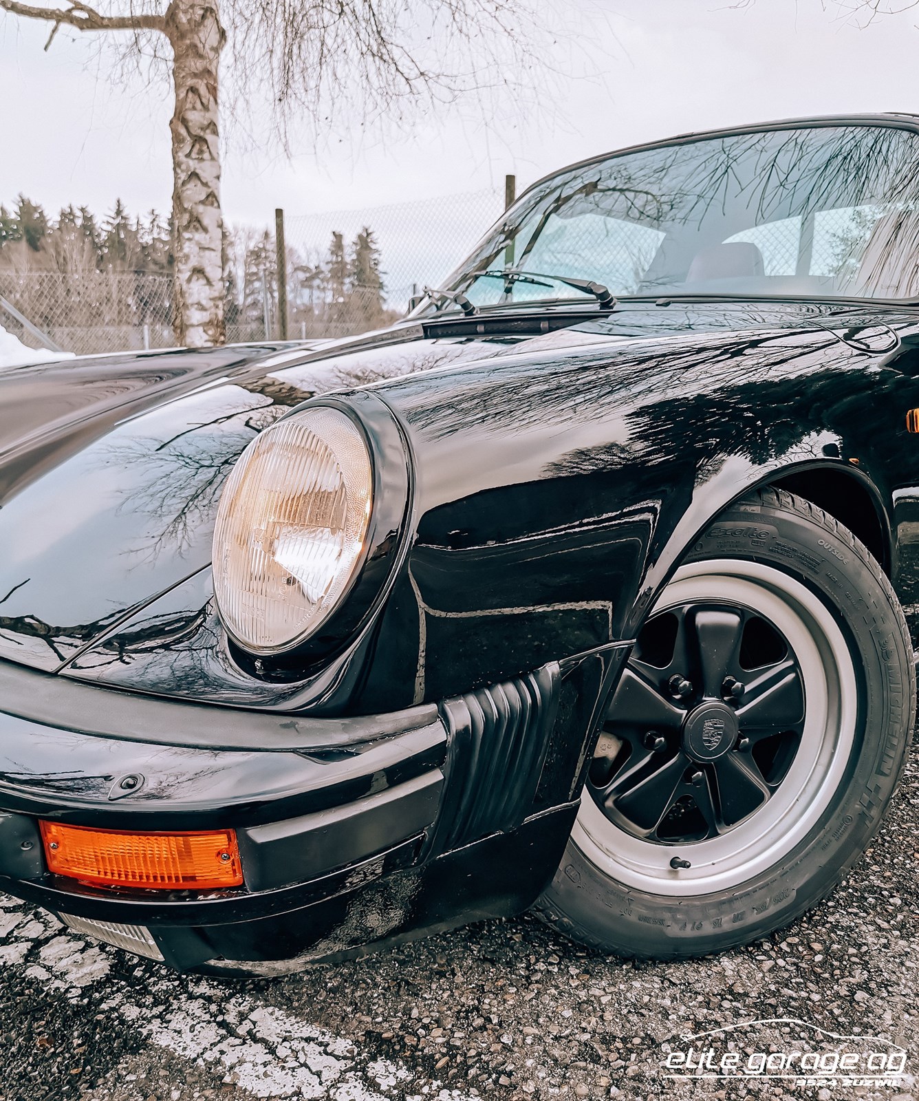 PORSCHE 911 Carrera Targa