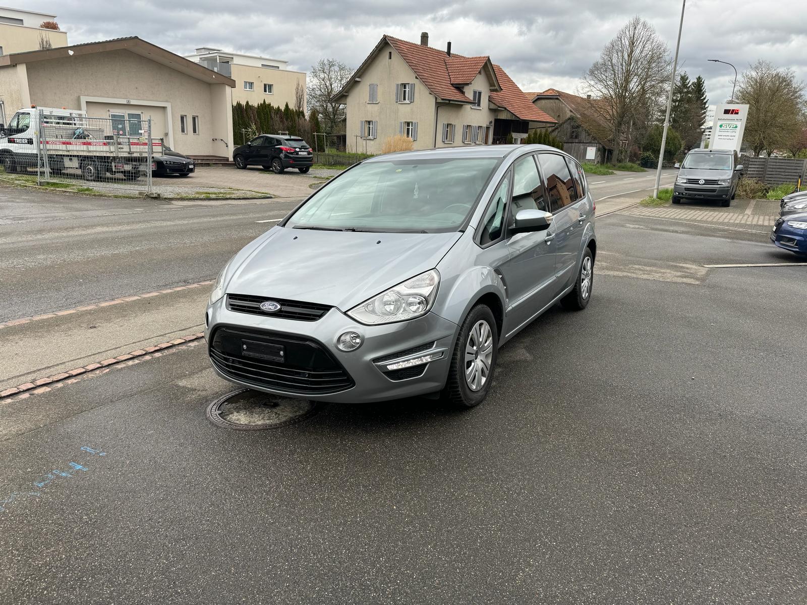 FORD S-Max 1.6 SCTi Titanium