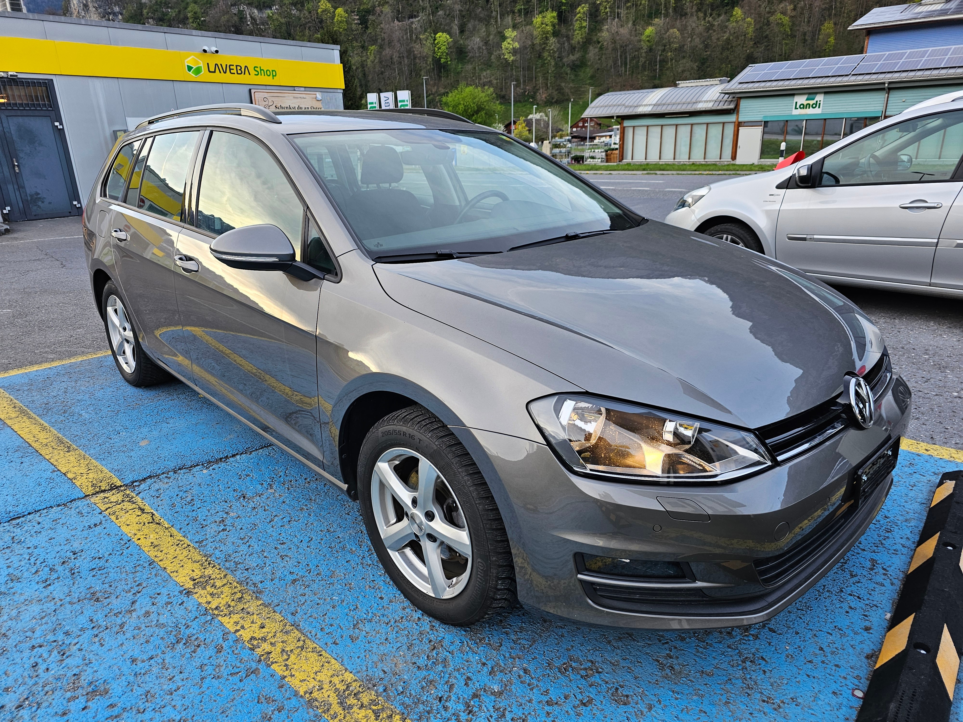 VW Golf Variant 2.0 TDI Comfortline 4Motion